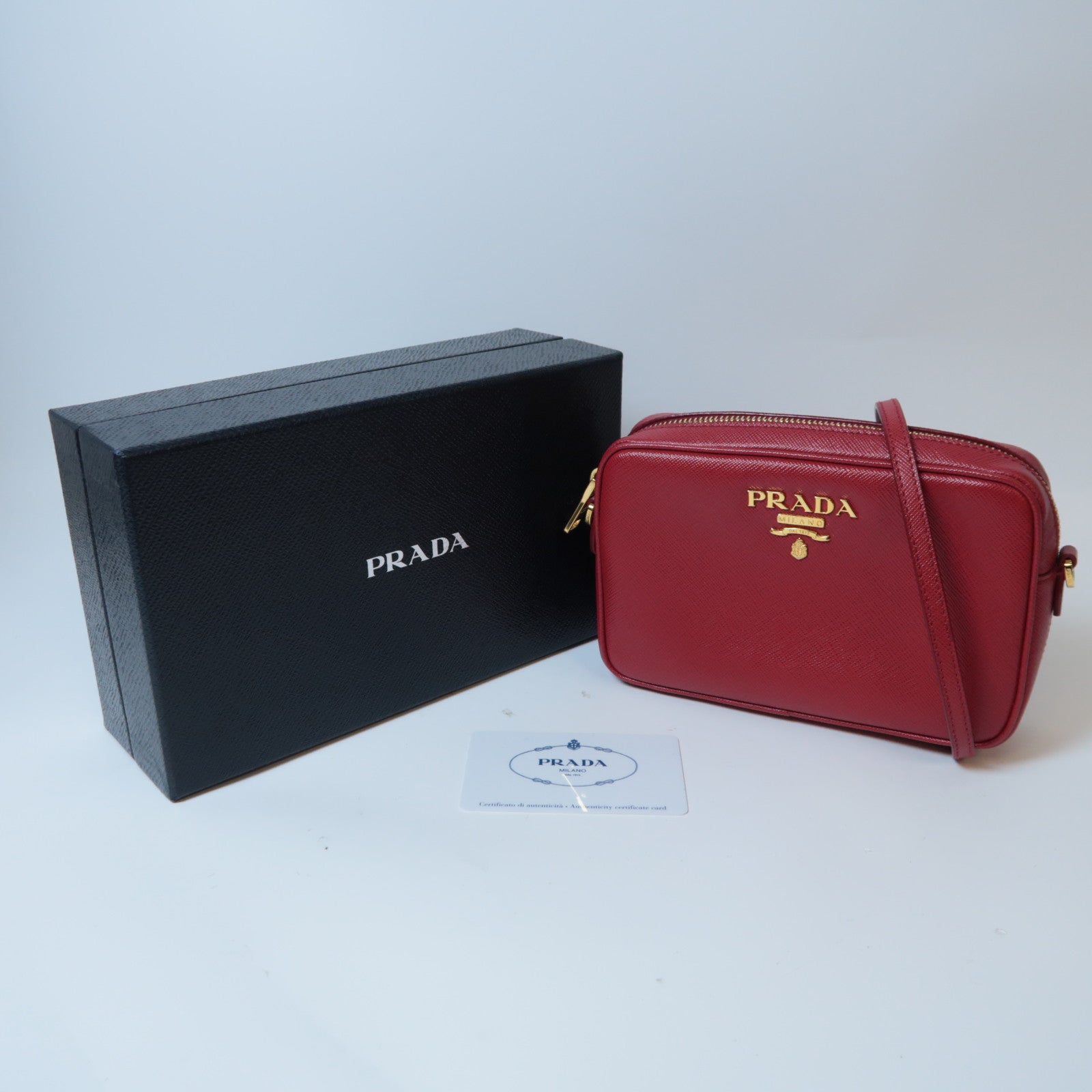 PRADA 牛皮皮革Shoulder Bag金扣肩背袋紅色