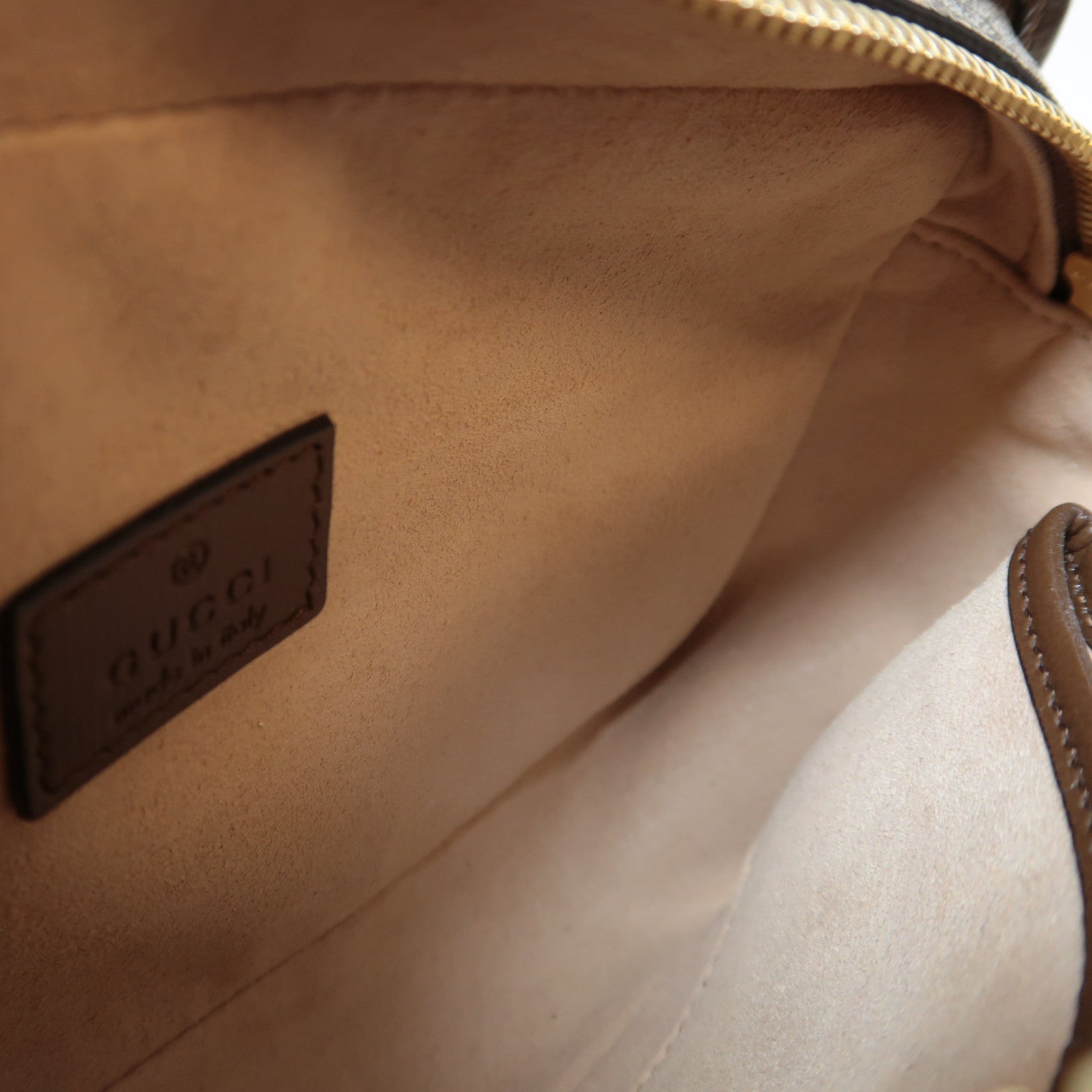 GUCCI 塗層帆布Interlocking G Bag金扣肩背袋啡色