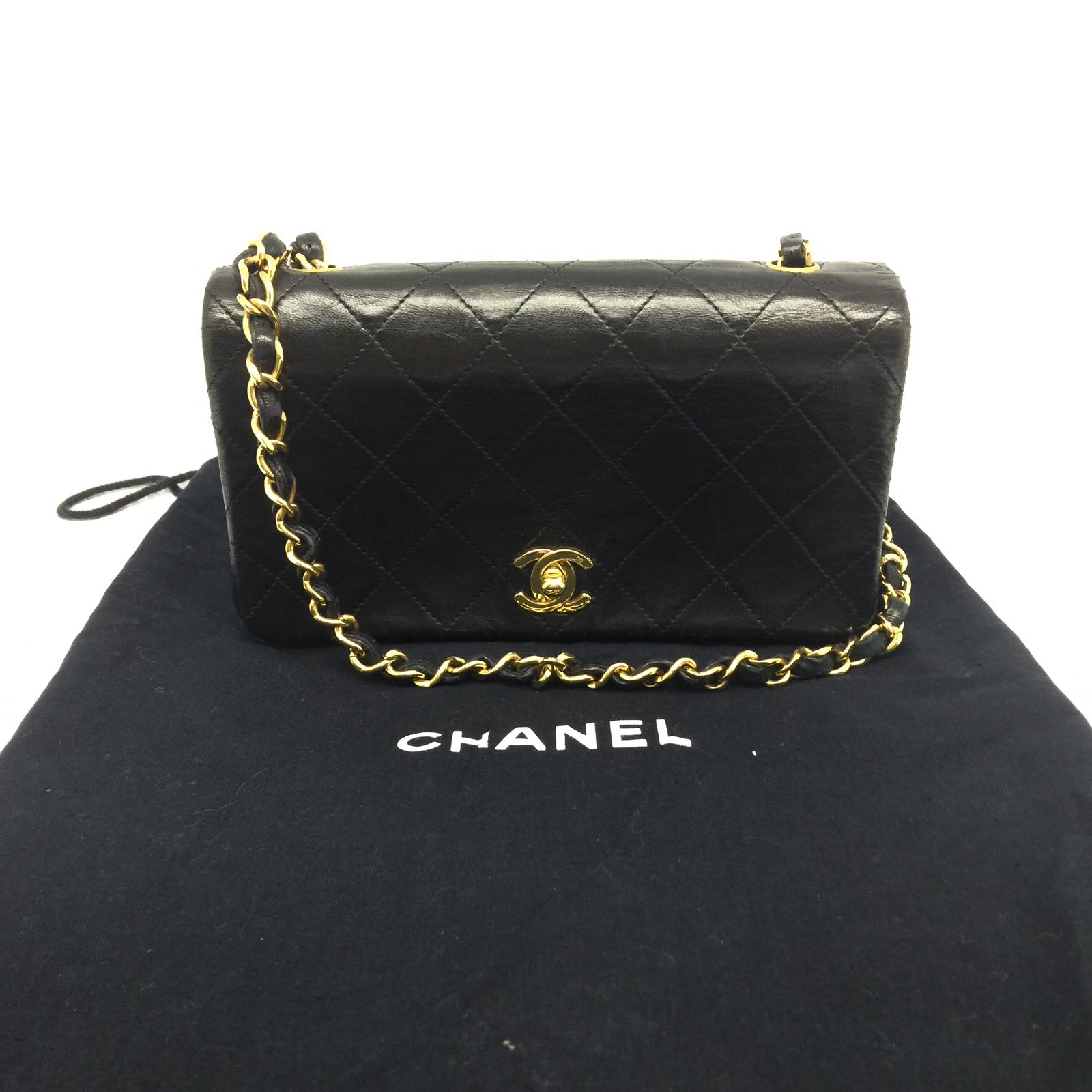 CHANEL 【激減優惠】菱格羊皮皮革Vintage Chain Shoulder金扣鏈帶肩背袋黑色