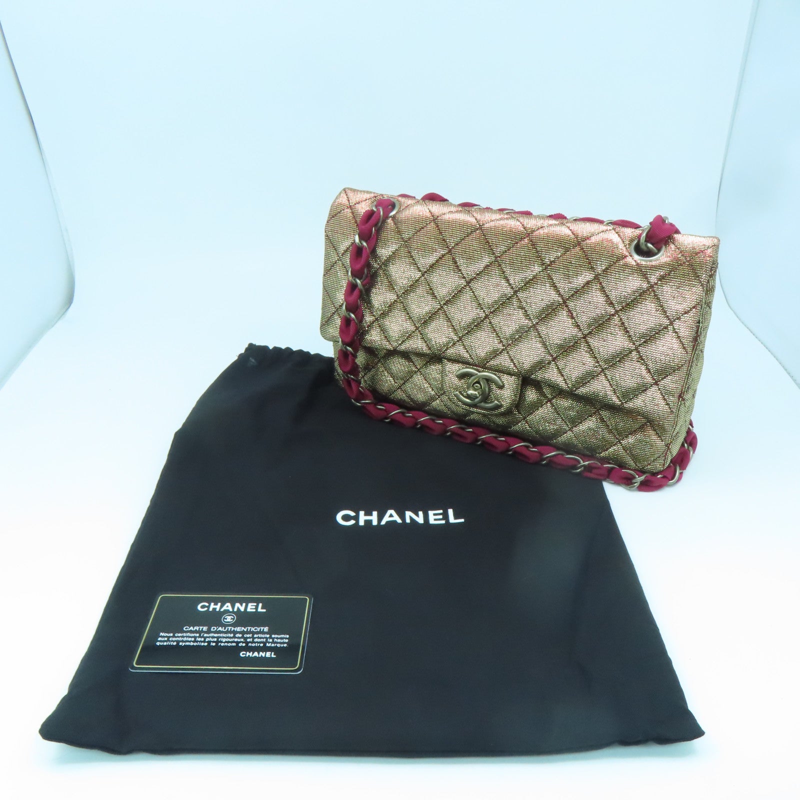 CHANEL Rhombus Nylon Chain Shoulder Gold Buckle Shoulder Bag Gold/Red