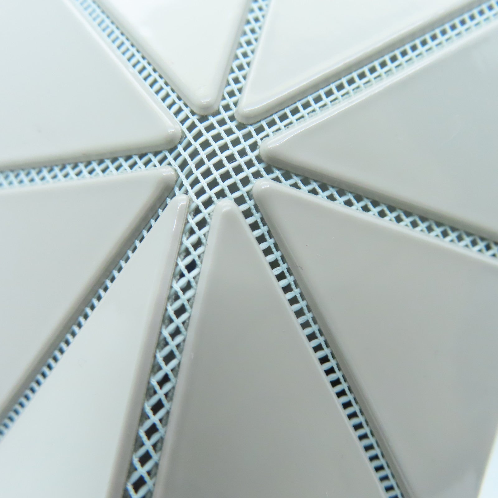 ISSEY MIYAKE PVC Bao Bao银扣手挽袋灰色