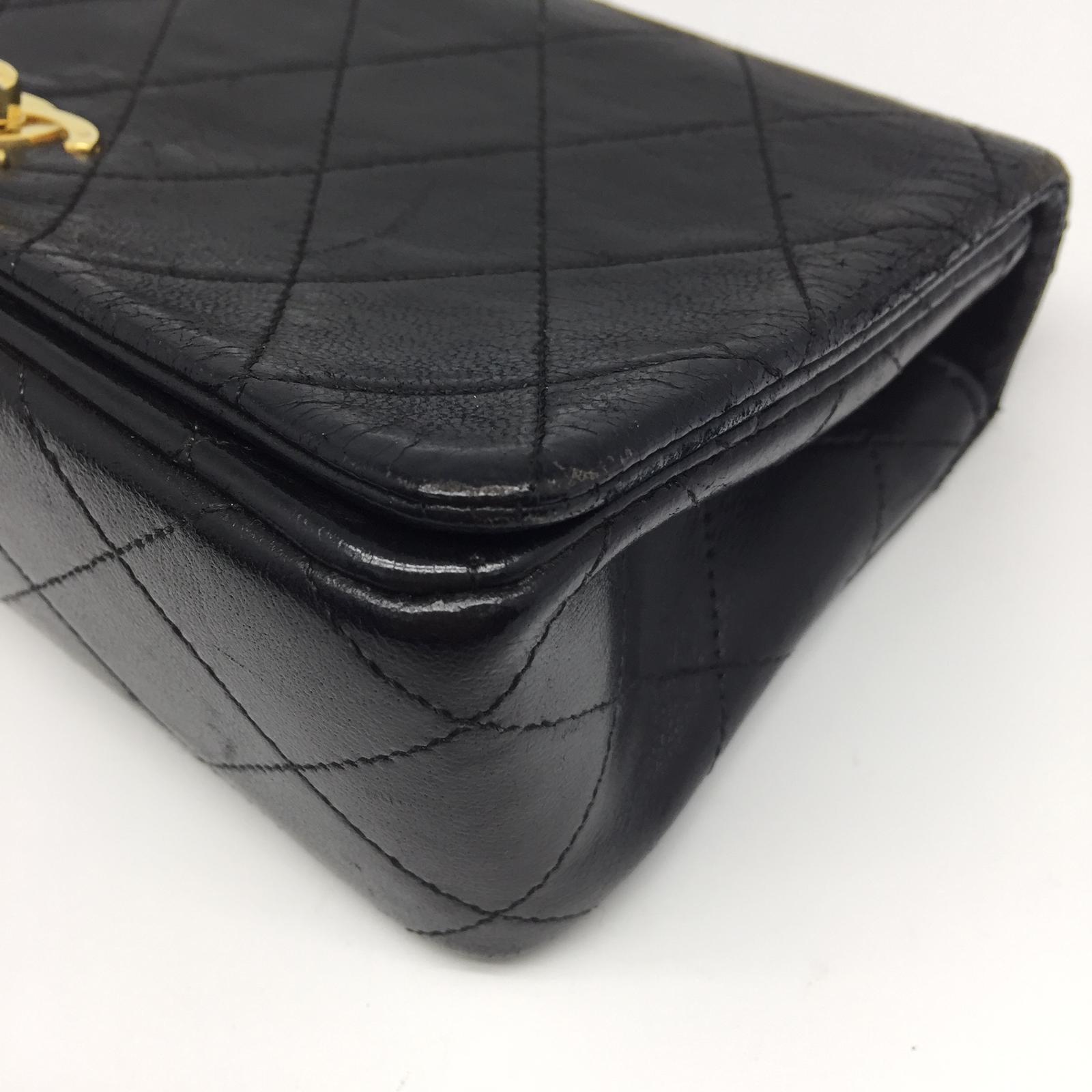CHANEL 【激減優惠】菱格羊皮皮革Vintage Chain Shoulder金扣鏈帶肩背袋黑色