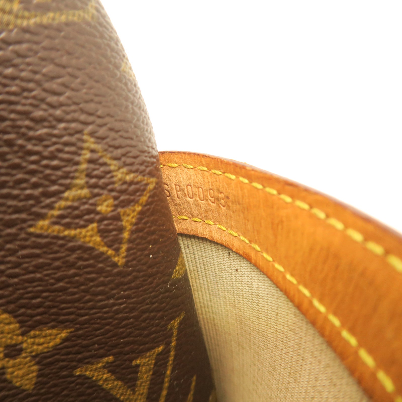 LOUIS VUITTON Monogram Reporter Gold Buckle Shoulder Bag Brown