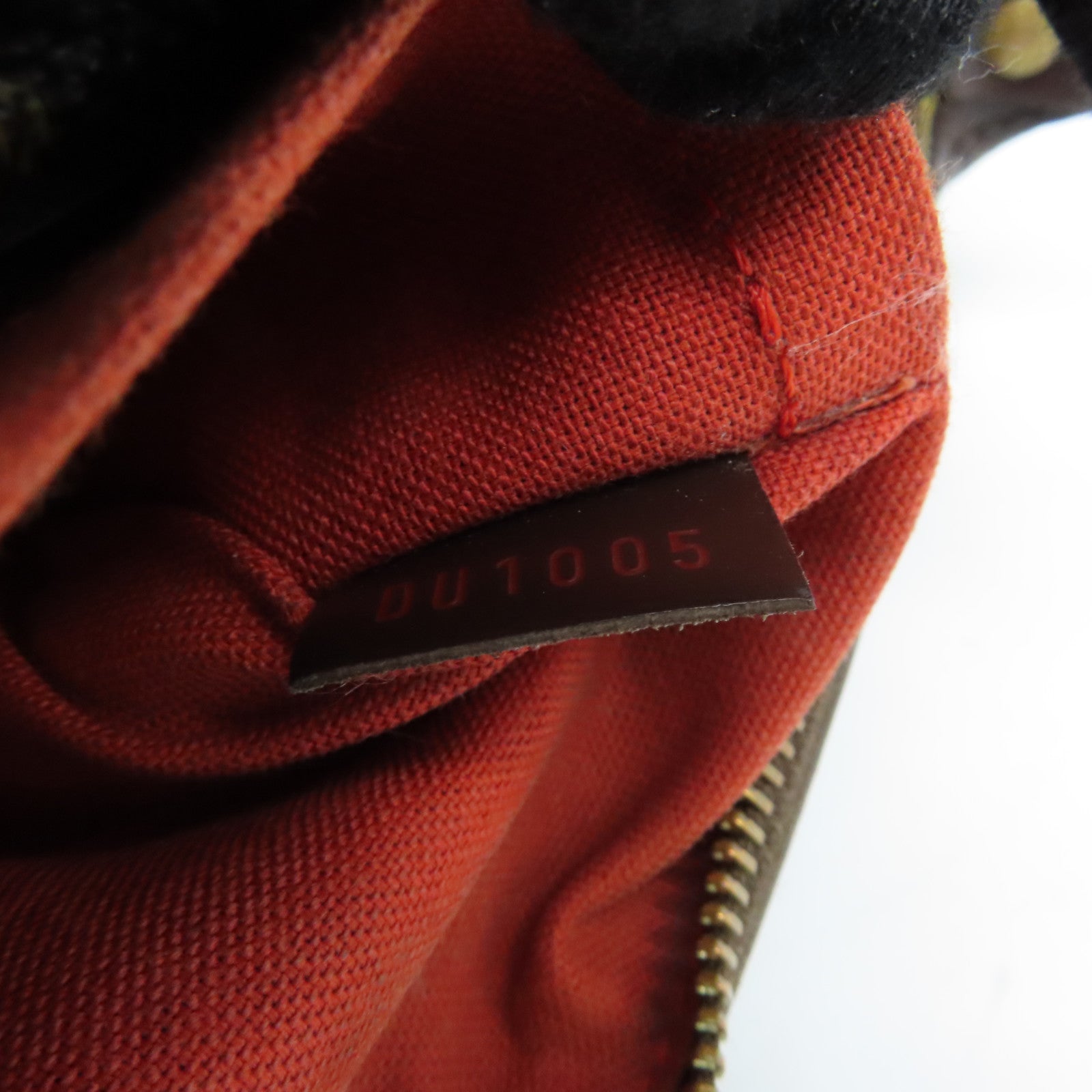 LOUIS VUITTON Damier Illovo PM金扣肩背袋啡色