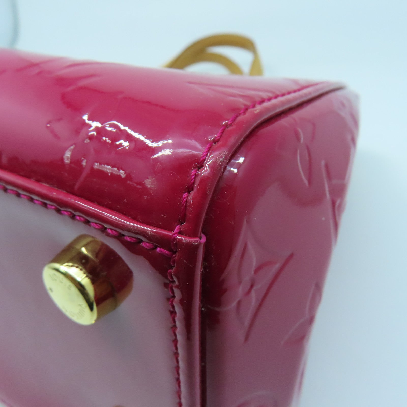 LOUIS VUITTON Monogram Vernis Brea MM金扣手挽肩背两用袋红色
