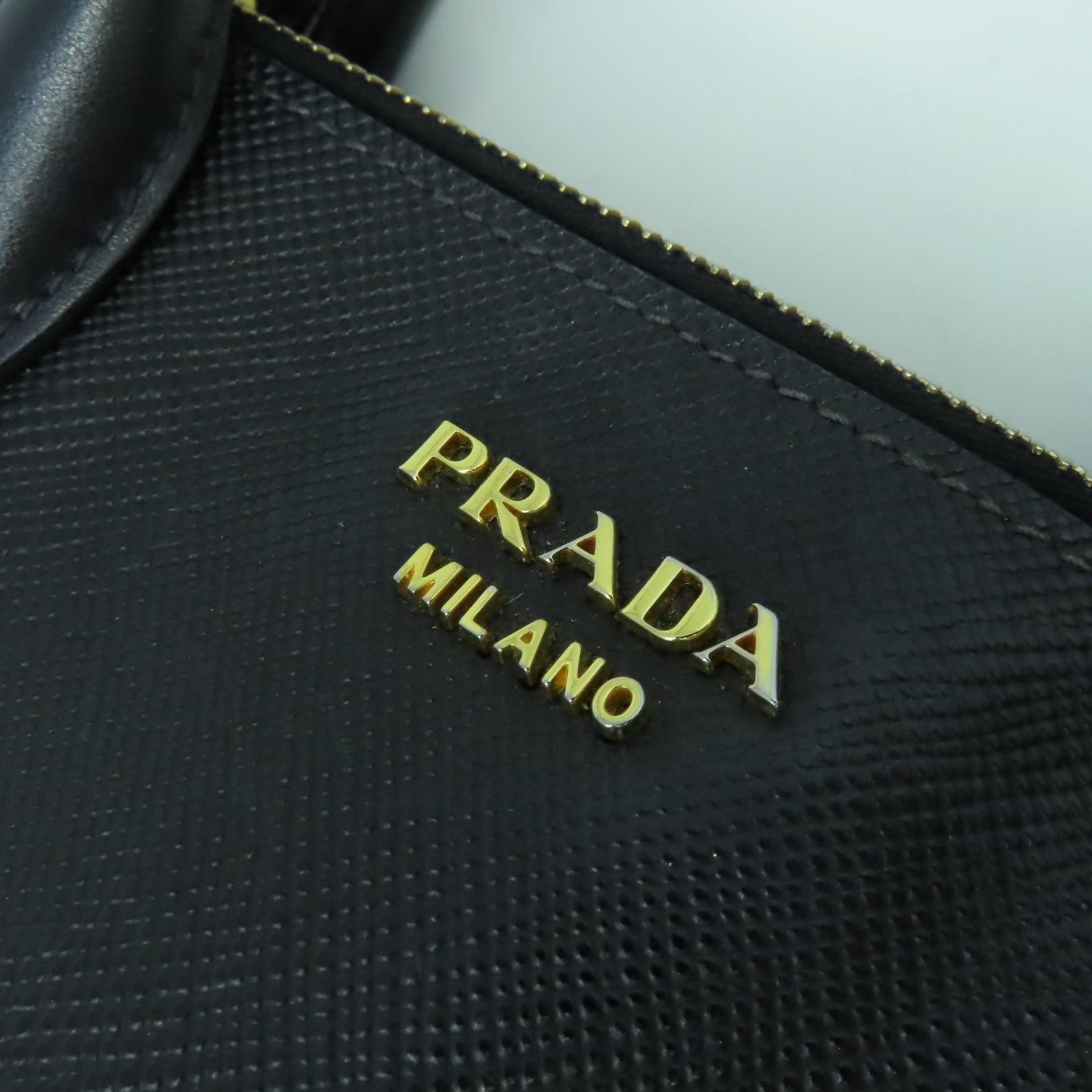 PRADA 【激減優惠】菱格尼龍/牛皮皮革2 Way Shoulder Bag金扣手挽肩背兩用袋黑色