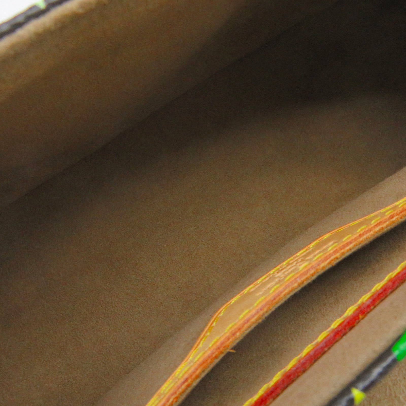 LOUIS VUITTON 【激減優惠】Monogram Multicolore Marilyn金扣肩背袋黑色