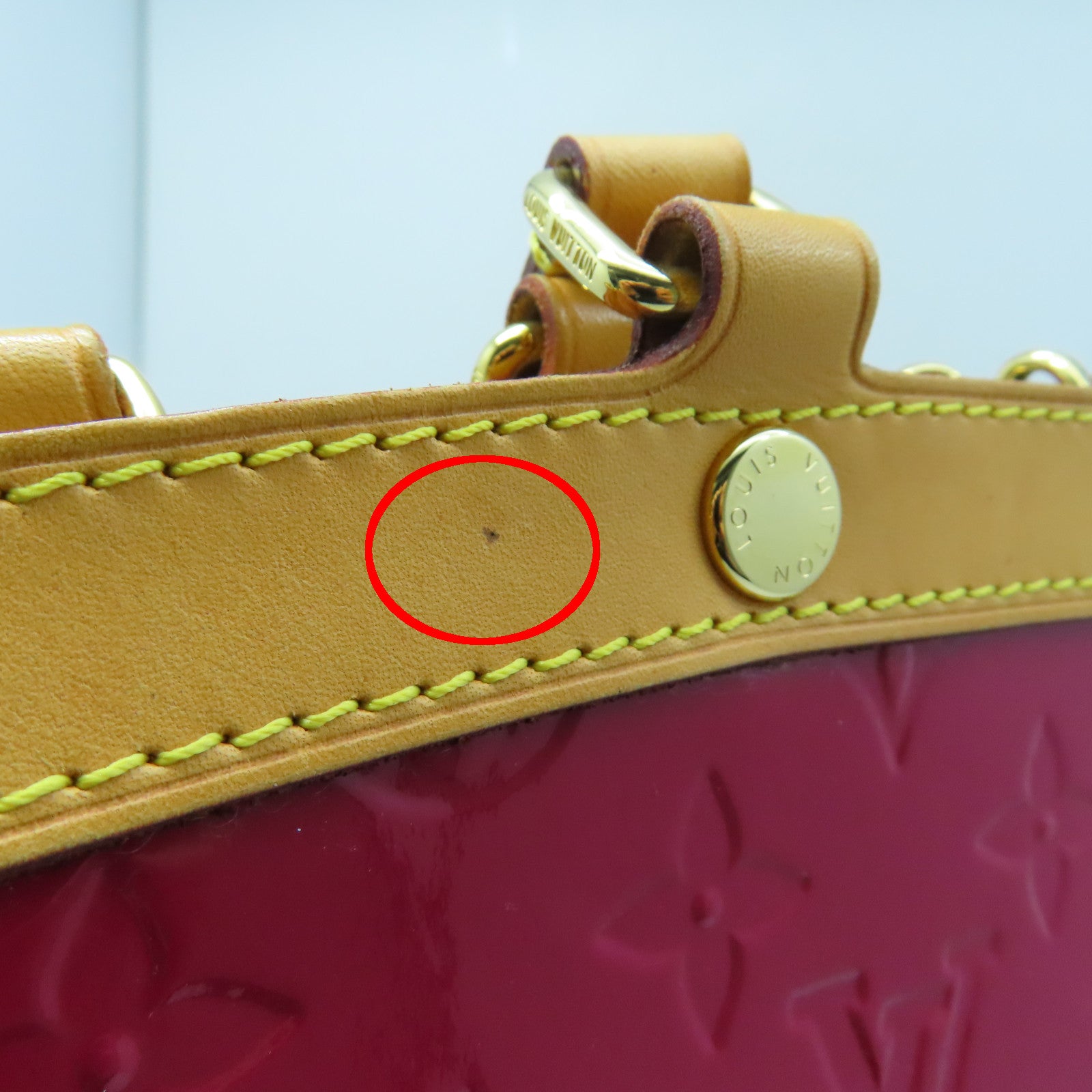 LOUIS VUITTON Monogram Vernis Brea MM金扣手挽肩背两用袋红色