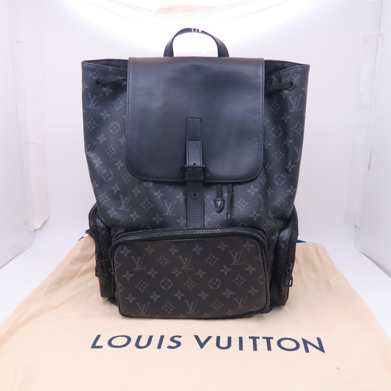 LOUIS VUITTON Monogram Eclipse Backpack Trio銀扣背包黑色