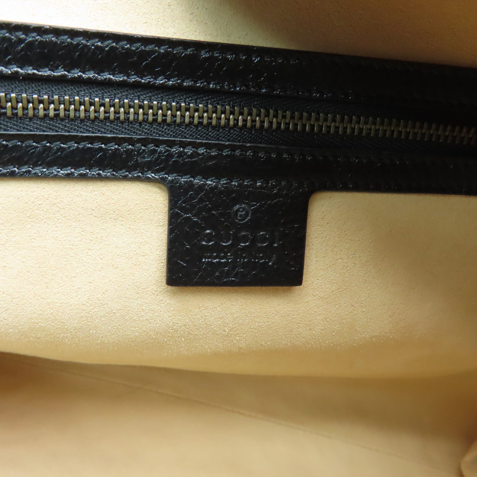 GUCCI 牛皮皮革GG Marmont Tote Bag金扣肩背袋/手挽袋黑色