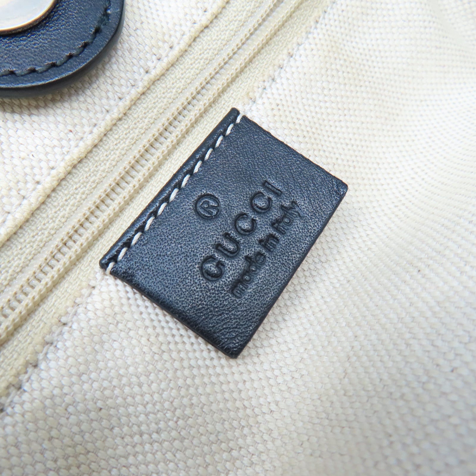 GUCCI GG帆布Shoulder Bag肩背袋黑色