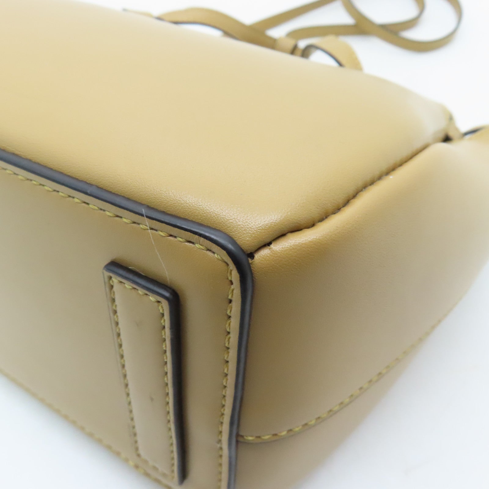 LOEWE 【激減優惠】牛皮皮革Lazo金扣手挽肩背兩用袋棕色