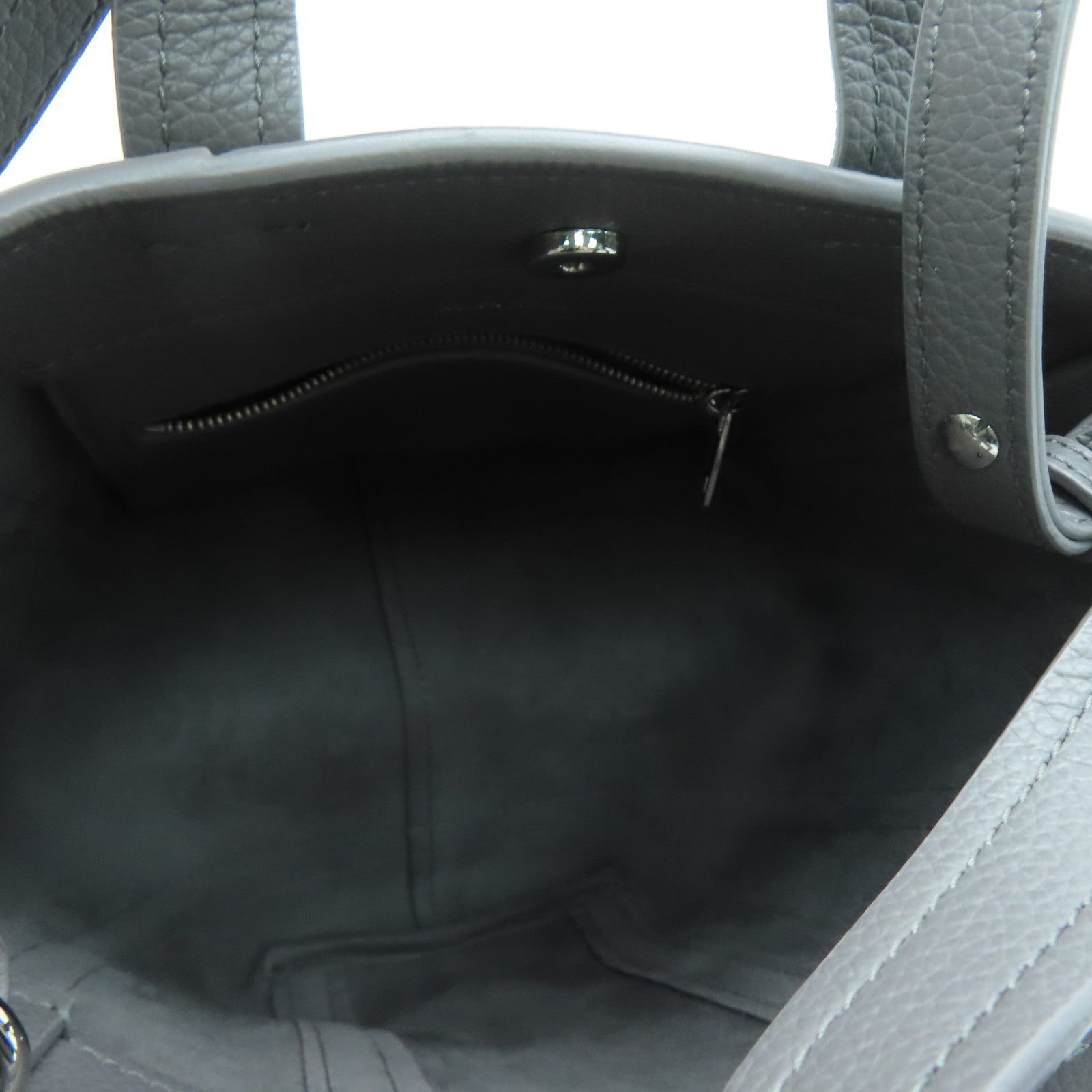 BALENCIAGA 牛皮皮革Everday XS North-South Bag银扣手挽肩背两用袋灰色