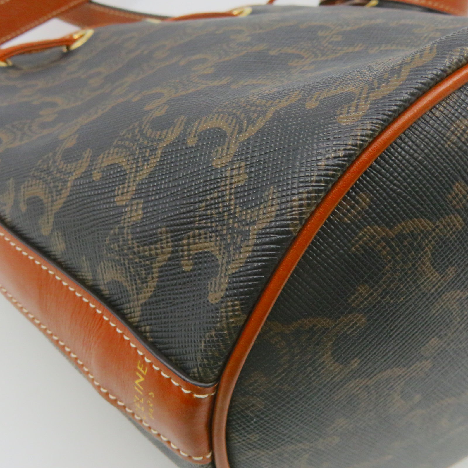 CELINE 牛皮皮革Triomphe Bucket Bag金扣肩背袋啡色