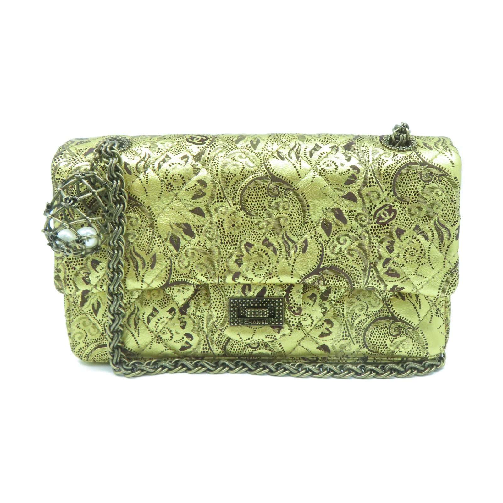 CHANEL cowhide leather Chain Shoulder gold buckle chain shoulder bag gold