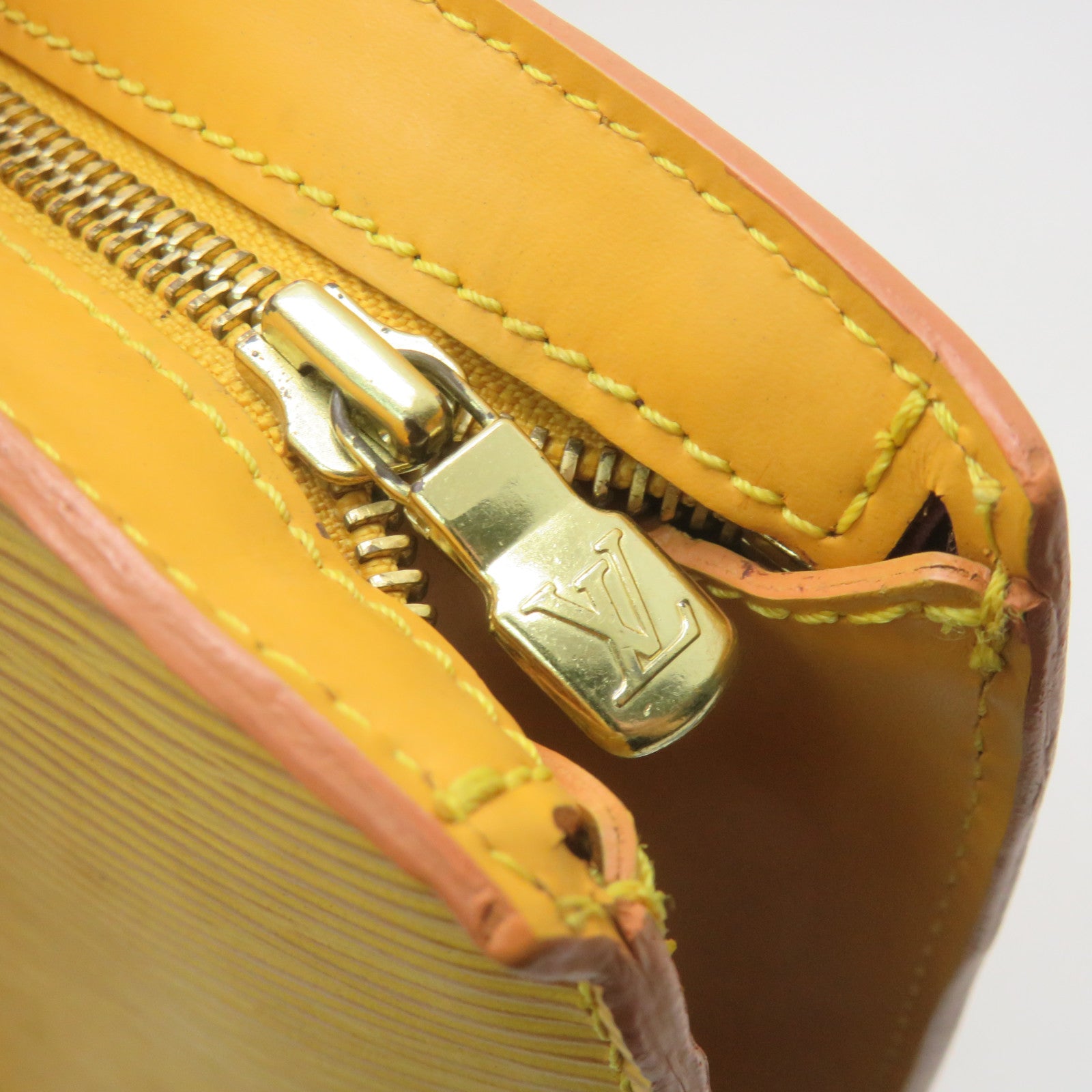 LOUIS VUITTON Epi Saint Jucques Shoulder Bag yellow