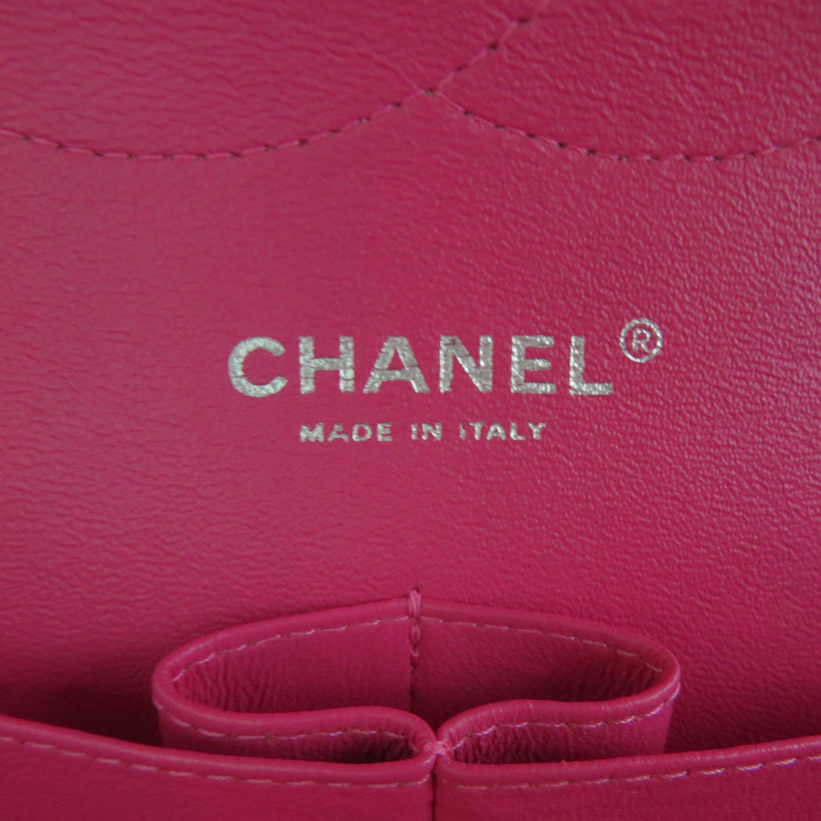 CHANEL 【激减优惠】菱格漆皮皮革Jumbo银扣链带肩背袋粉红色