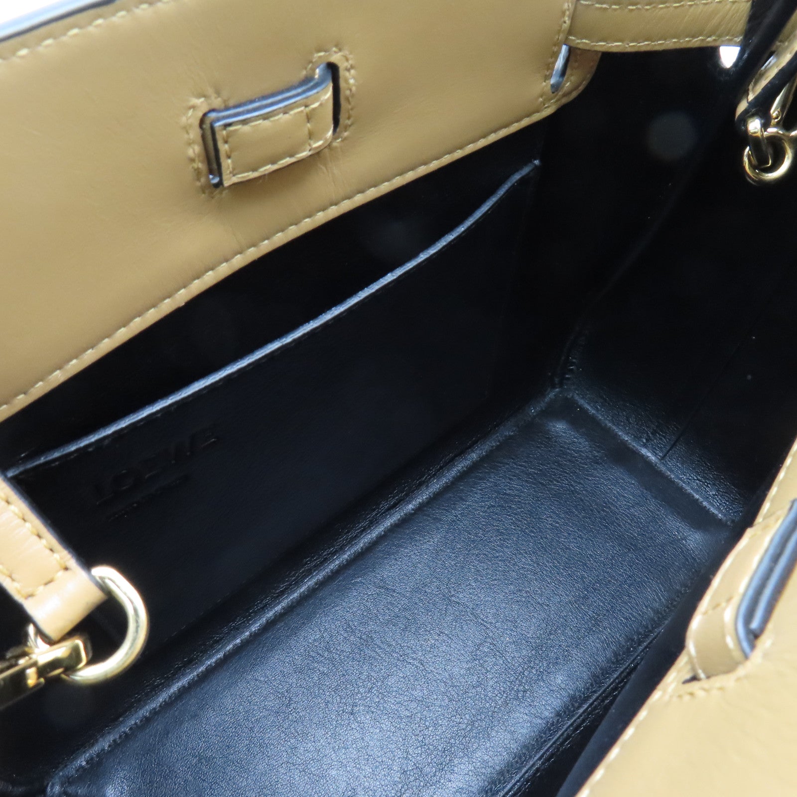 LOEWE 【激減優惠】牛皮皮革Lazo金扣手挽肩背兩用袋棕色