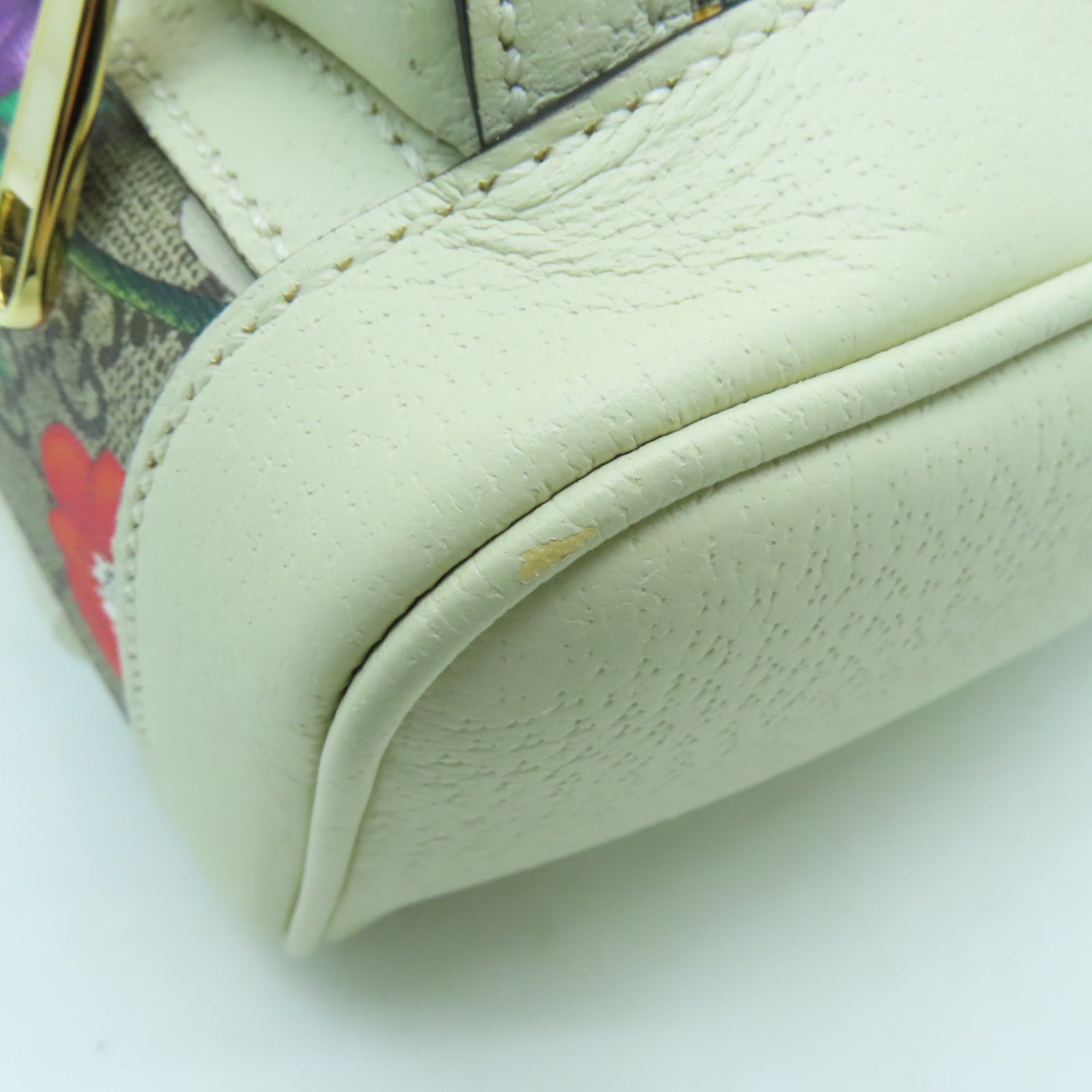GUCCI 塗層帆布Ophidia GG Backpack銀扣背包米色/白色