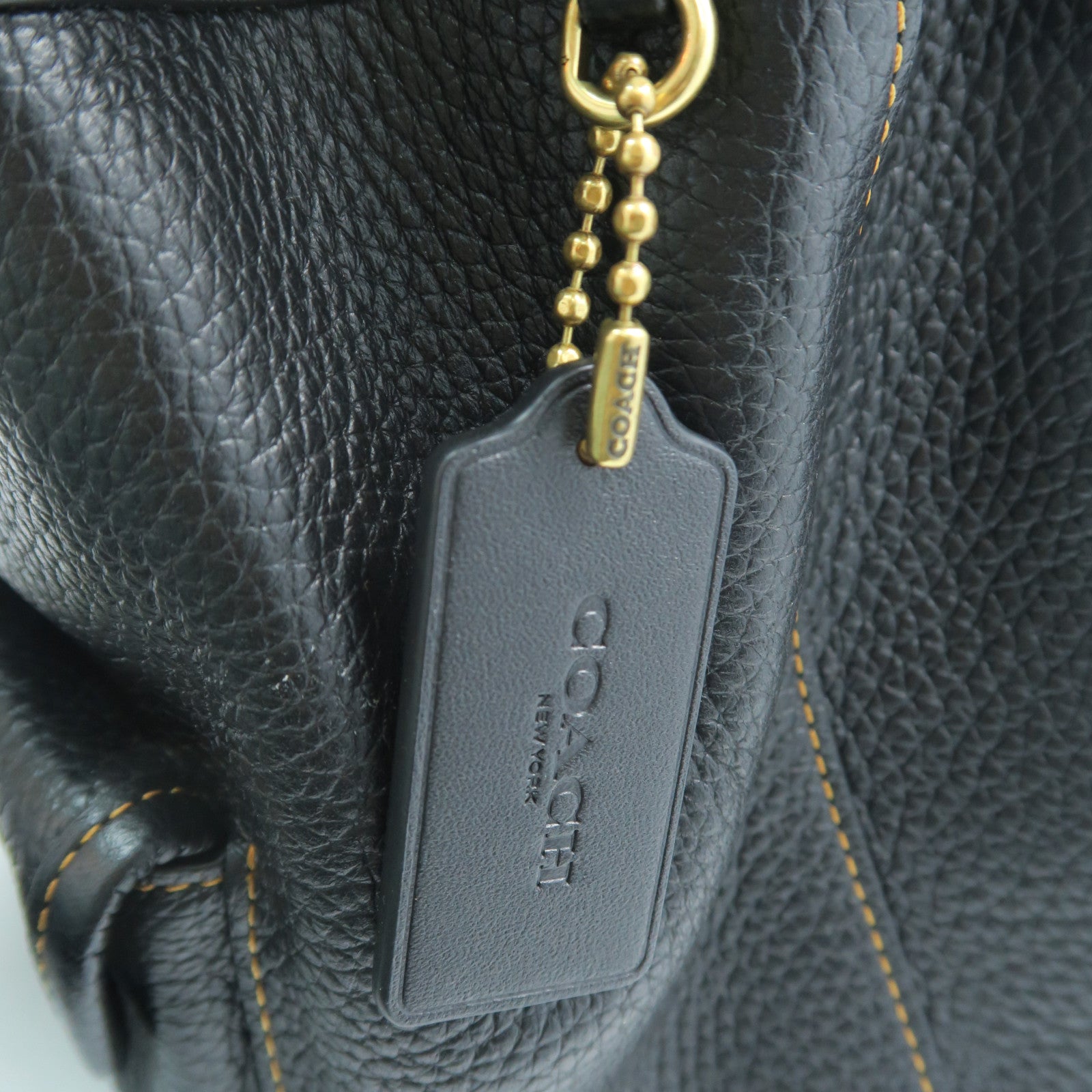 COACH 牛皮皮革Rucksack金扣背包黑色