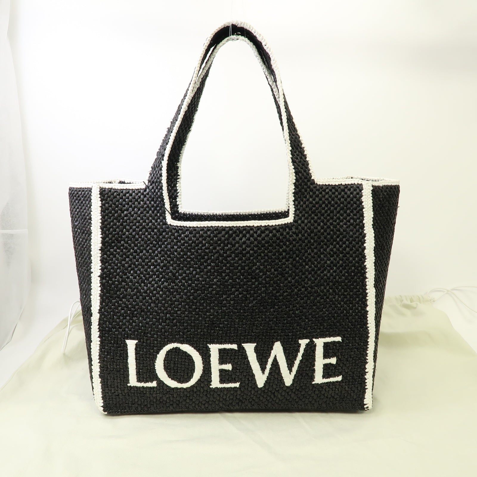 LOEWE 酒椰Tote Bag手挽袋黒色/白色
