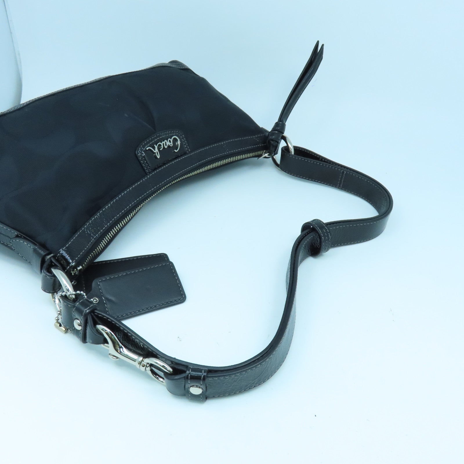 COACH 帆布Shoulder Bag銀扣肩背袋黑色