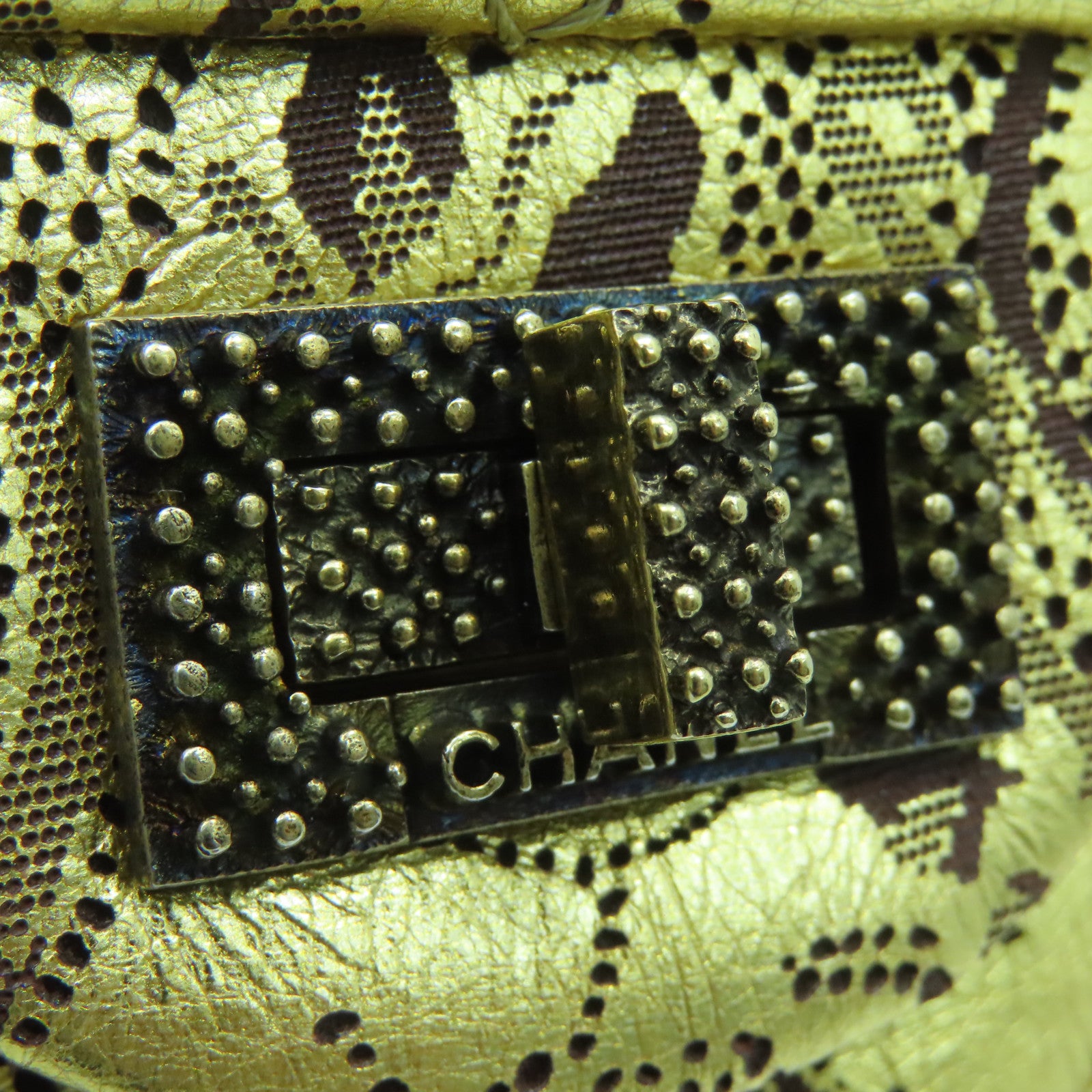 CHANEL cowhide leather Chain Shoulder gold buckle chain shoulder bag gold