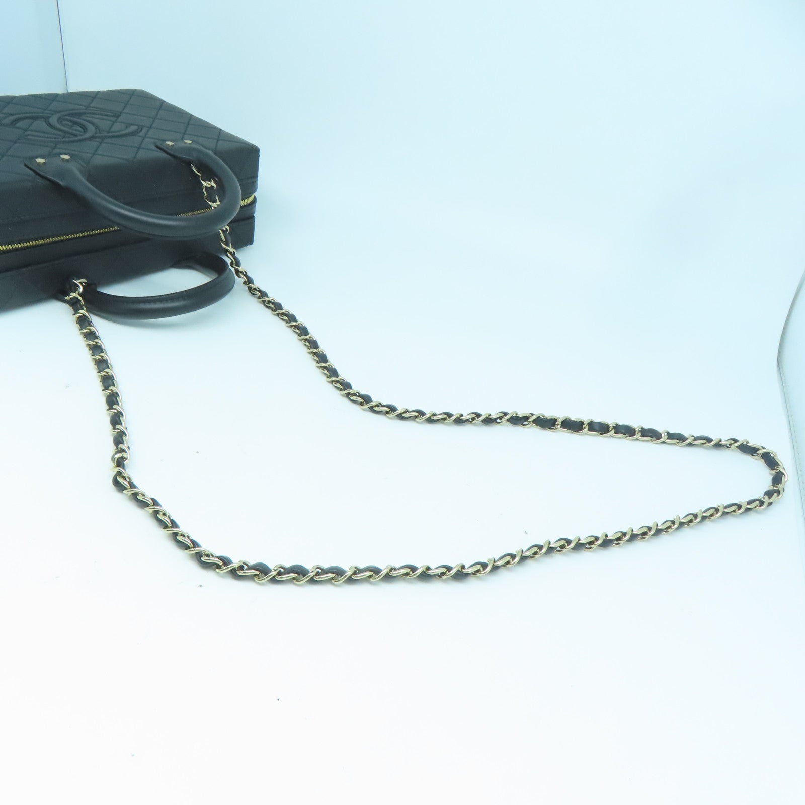 CHANEL 菱格牛皮皮革Vanity Case金扣手挽肩背兩用袋黑色