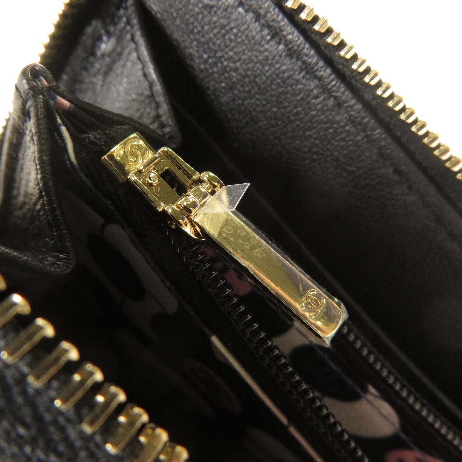 CHANEL 菱格羊皮皮革Zipper Wallet金扣錢包黑色