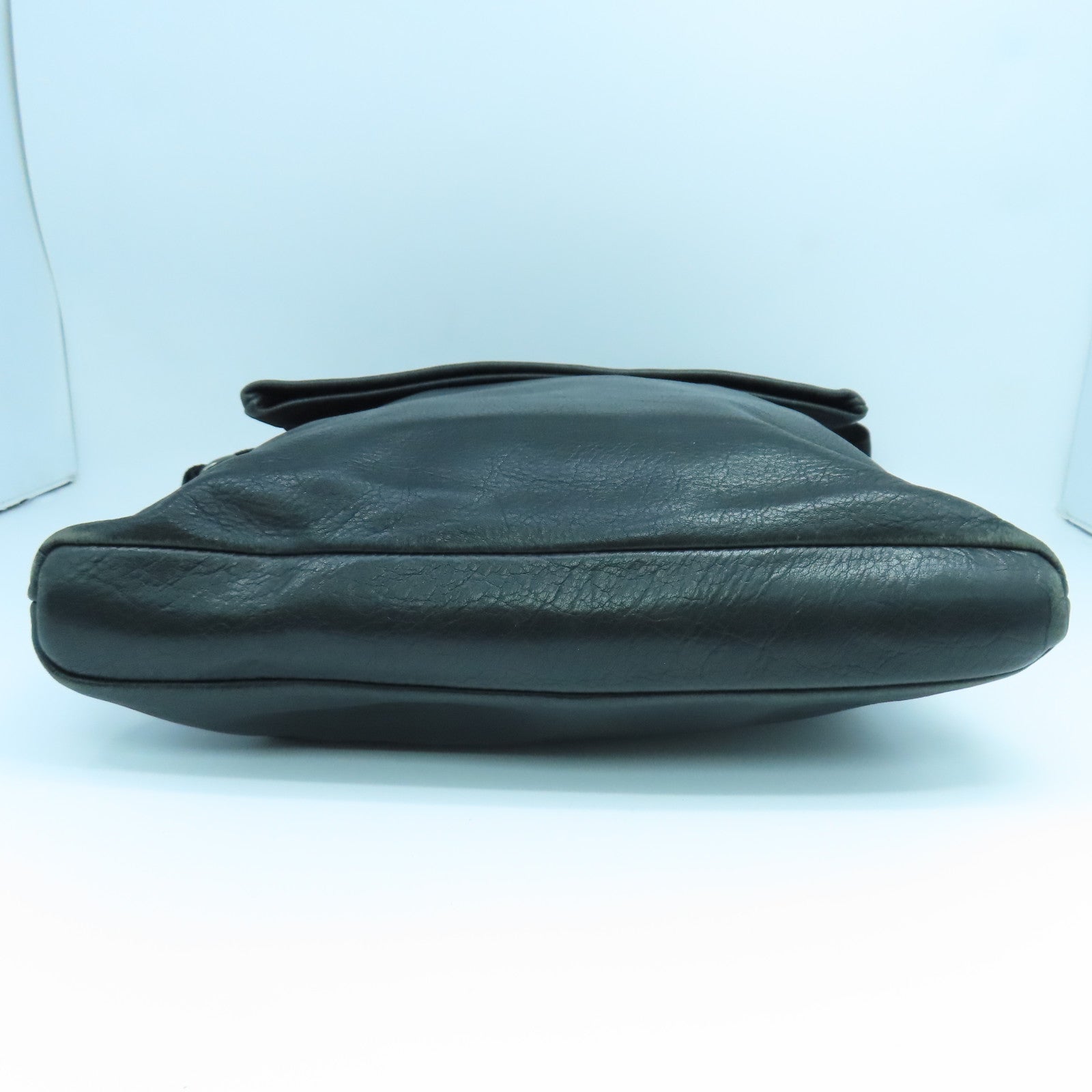 agnes b. 皮革Shoulder Bag銀扣肩背袋黑色