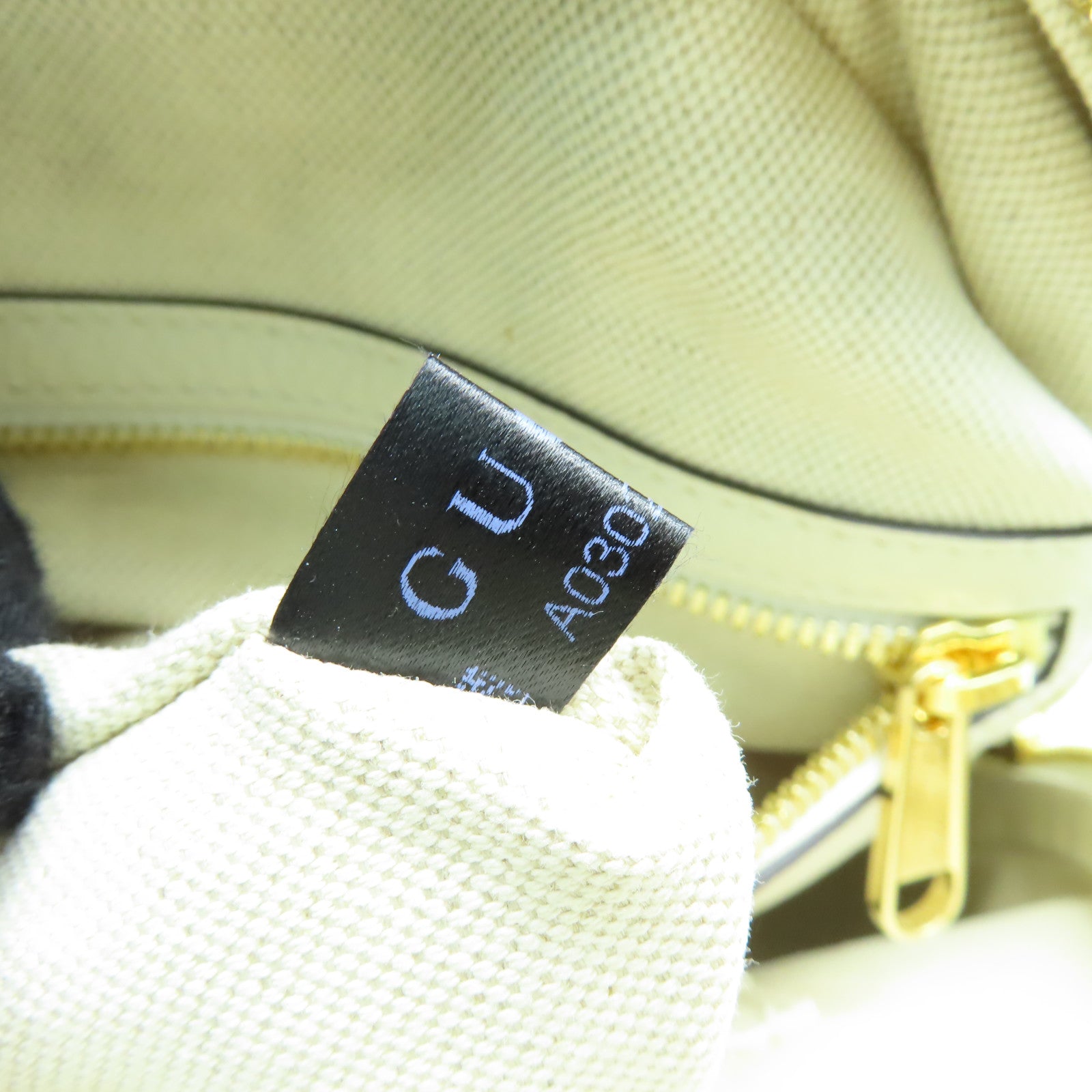 GUCCI 塗層帆布Ophidia GG Backpack銀扣背包米色/白色