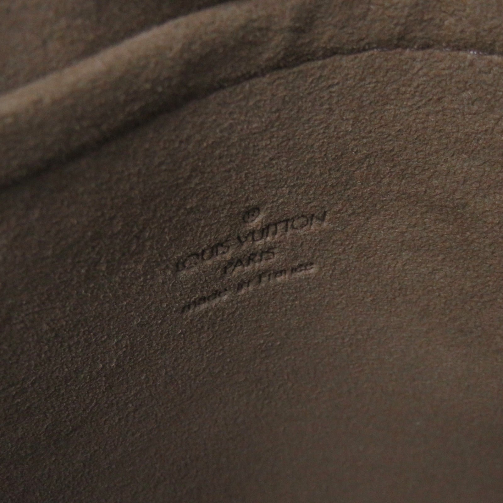 LOUIS VUITTON Monogram Multicolore Priscilla金扣手挽袋黑色