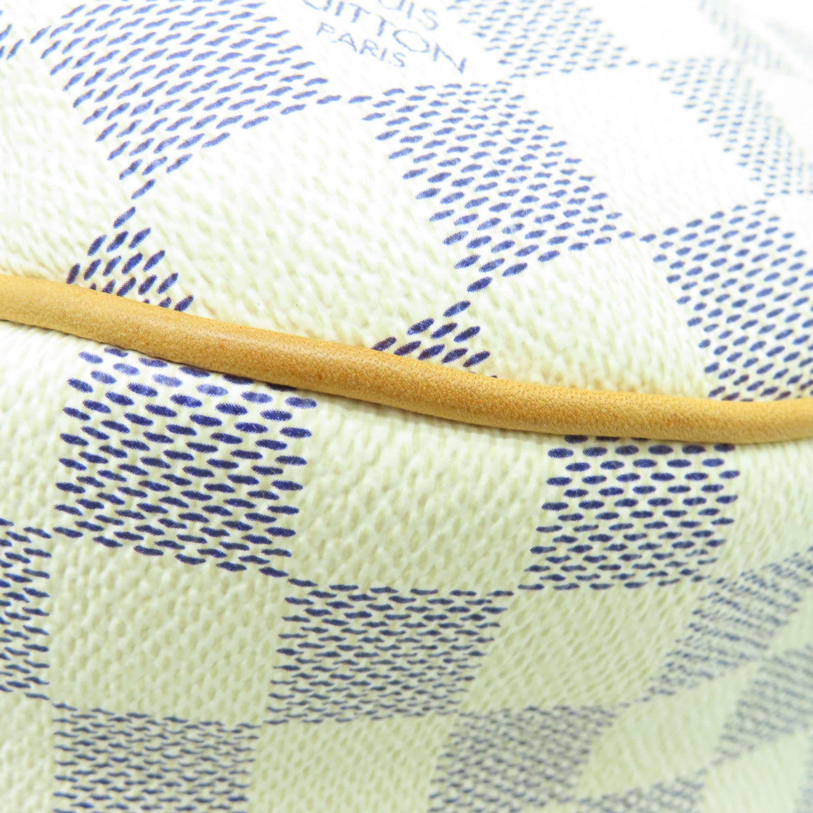 LOUIS VUITTON Damier Azur Galliera PM金扣肩背袋白色
