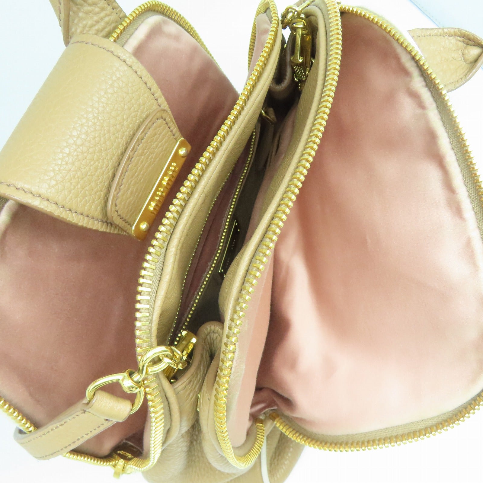 Miu Miu 牛皮皮革2 Way Shoulder金扣手挽肩背兩用袋啡色