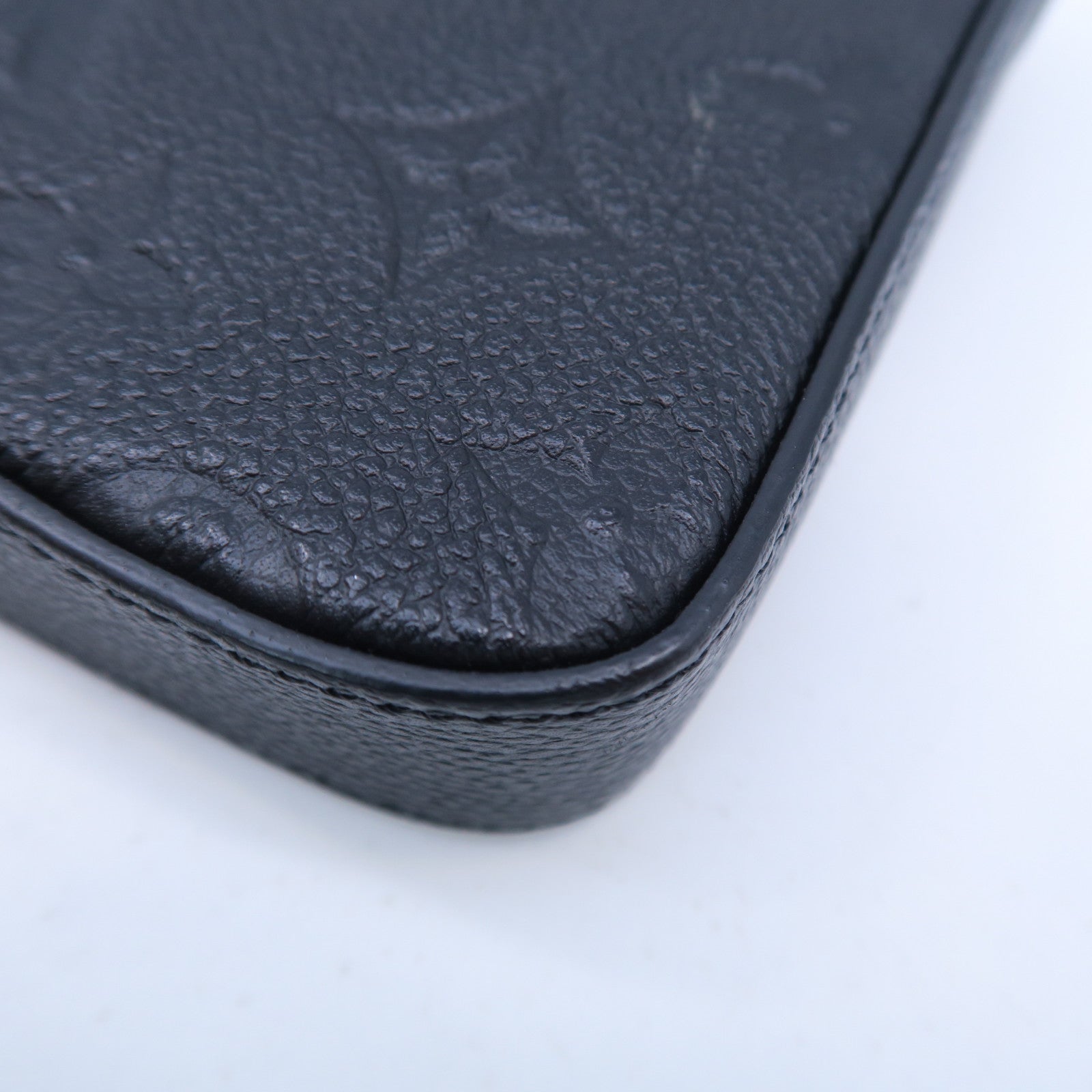 LOUIS VUITTON Monogram Empreinte Pochette Felicie金扣鏈帶肩背袋黑色