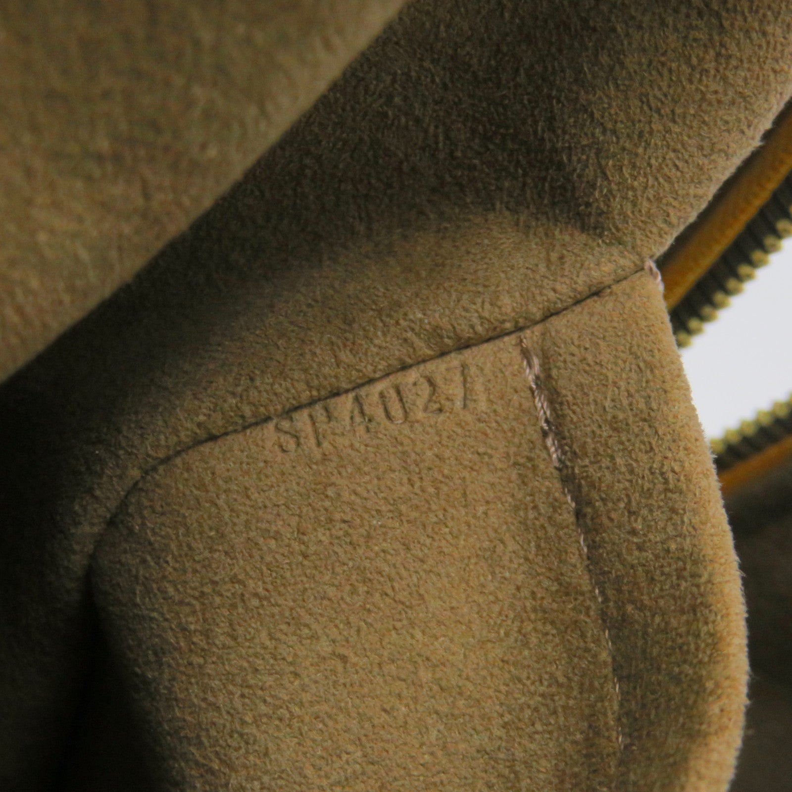 LOUIS VUITTON Monogram Multicolore Priscilla金扣手挽袋黑色