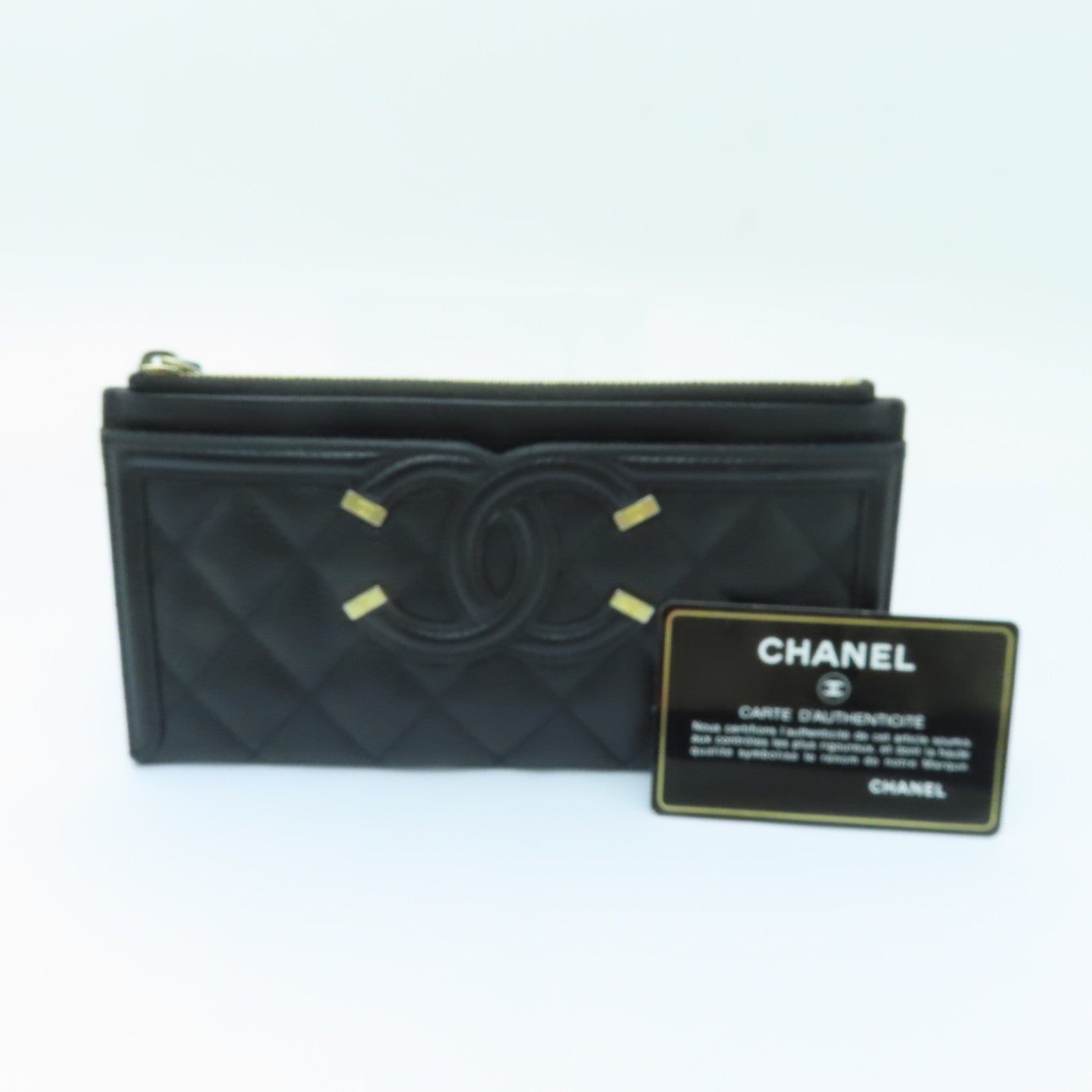 CHANEL Caviar皮革Clutch Bag金扣手拿包黒色