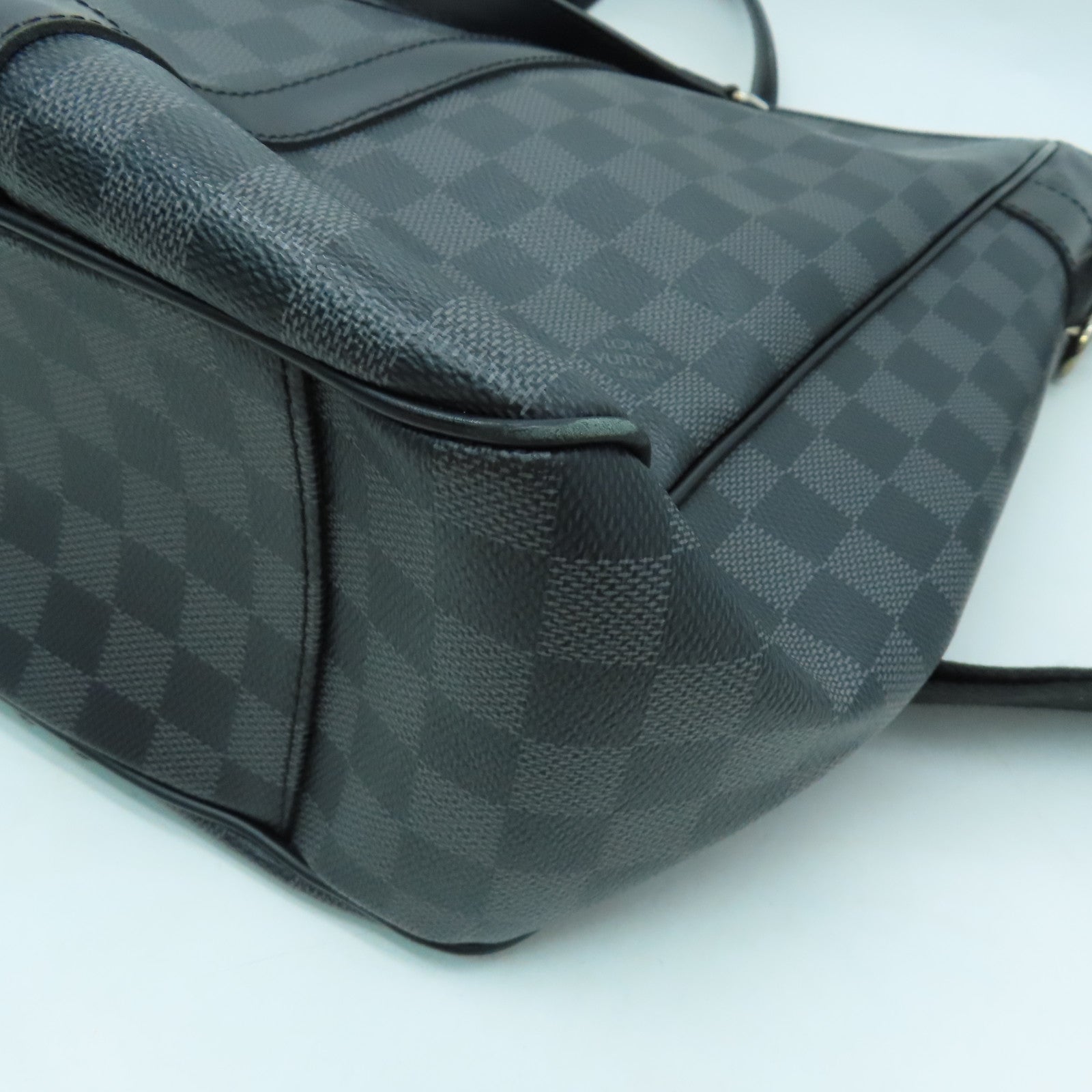 LOUIS VUITTON Damier Graphite Tadao MM銀扣手挽肩背兩用袋黑色/灰色