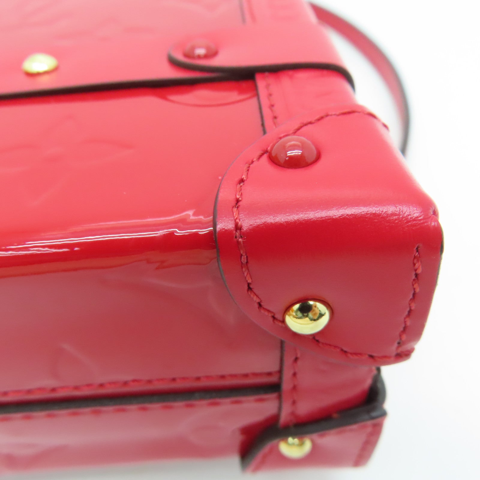 LOUIS VUITTON Monogram Vernis Petite Malle Shoulder Bag Red