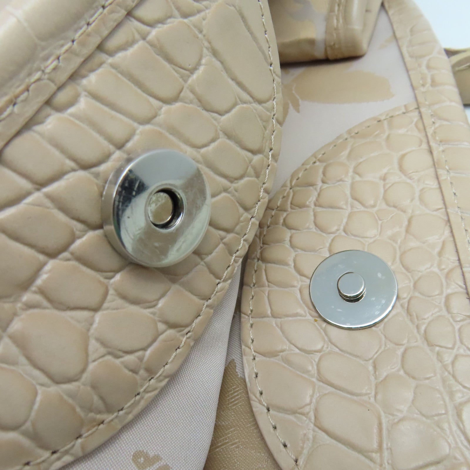 Longchamp 牛皮皮革Hand Bag手挽袋米色