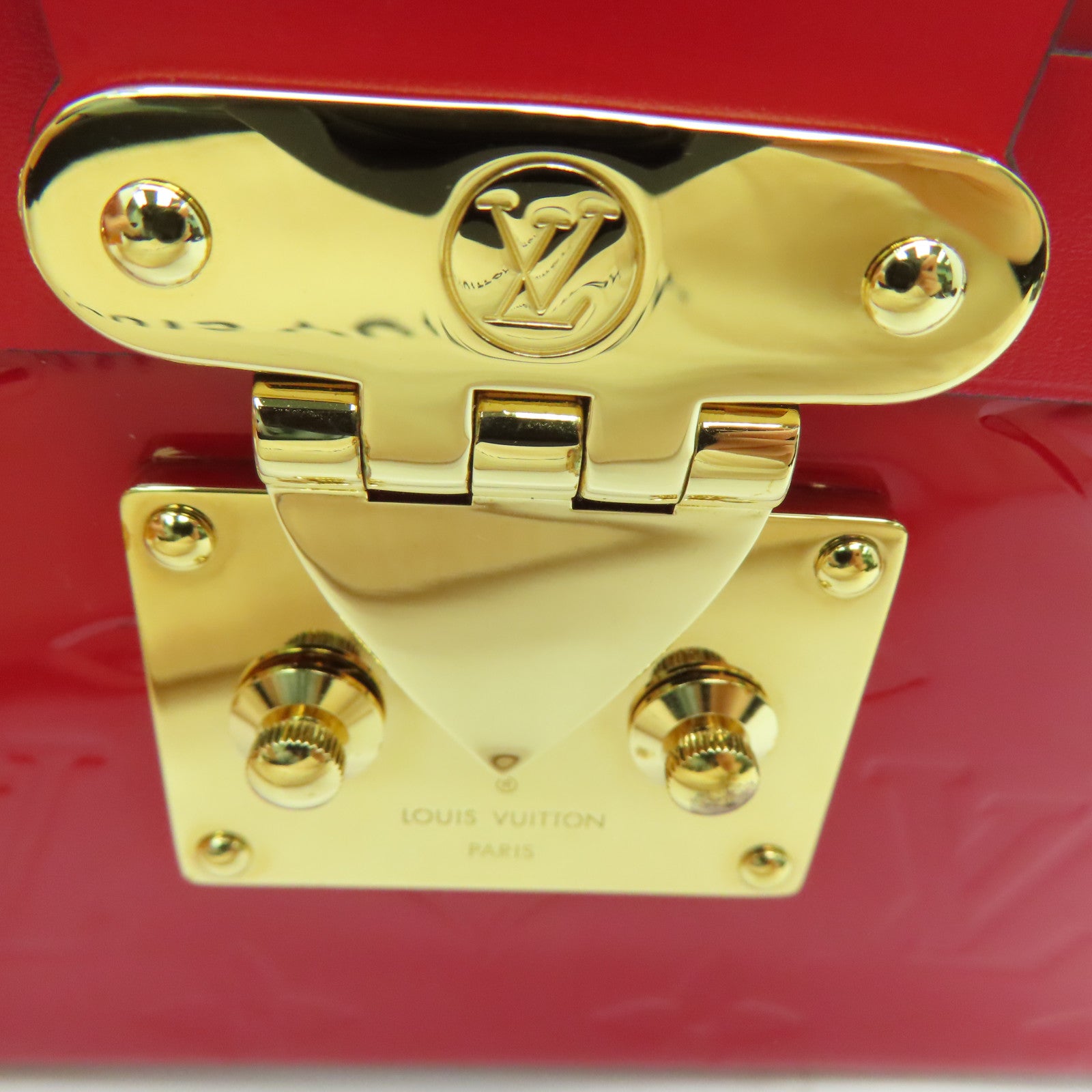 LOUIS VUITTON Monogram Vernis Petite Malle Shoulder Bag Red