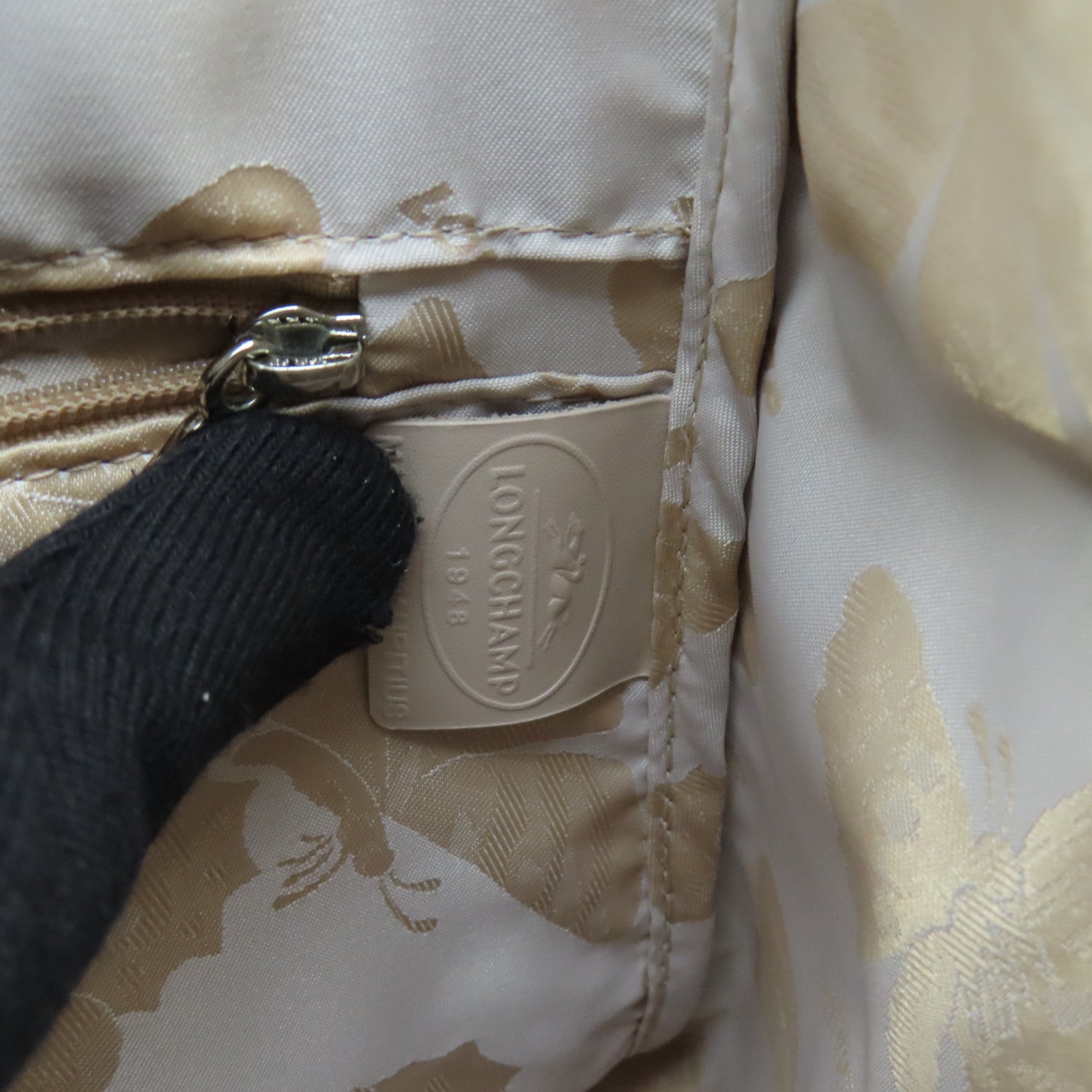 Longchamp 牛皮皮革Hand Bag手挽袋米色