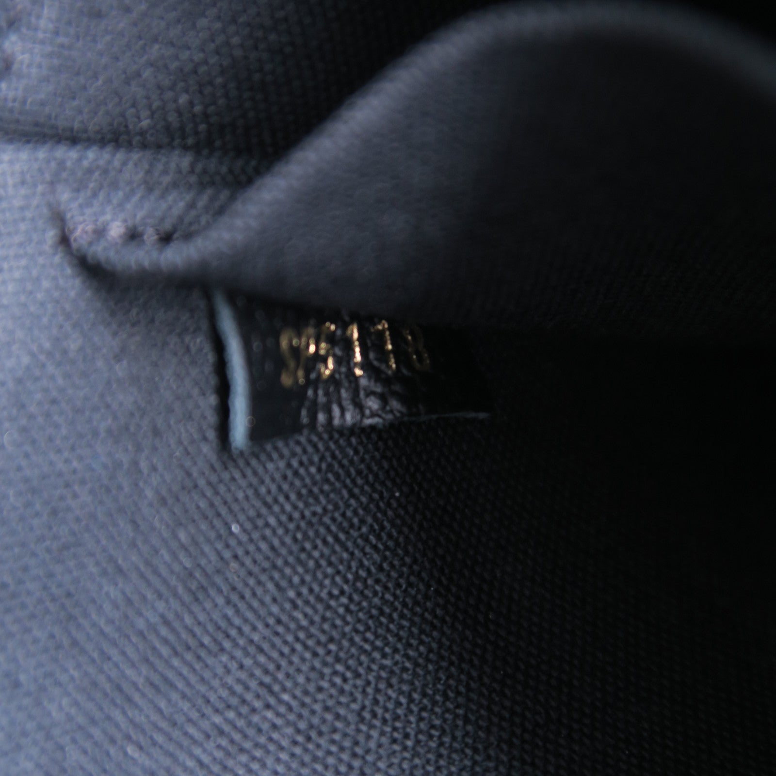 LOUIS VUITTON Monogram Empreinte Pochette Felicie金扣鏈帶肩背袋黑色