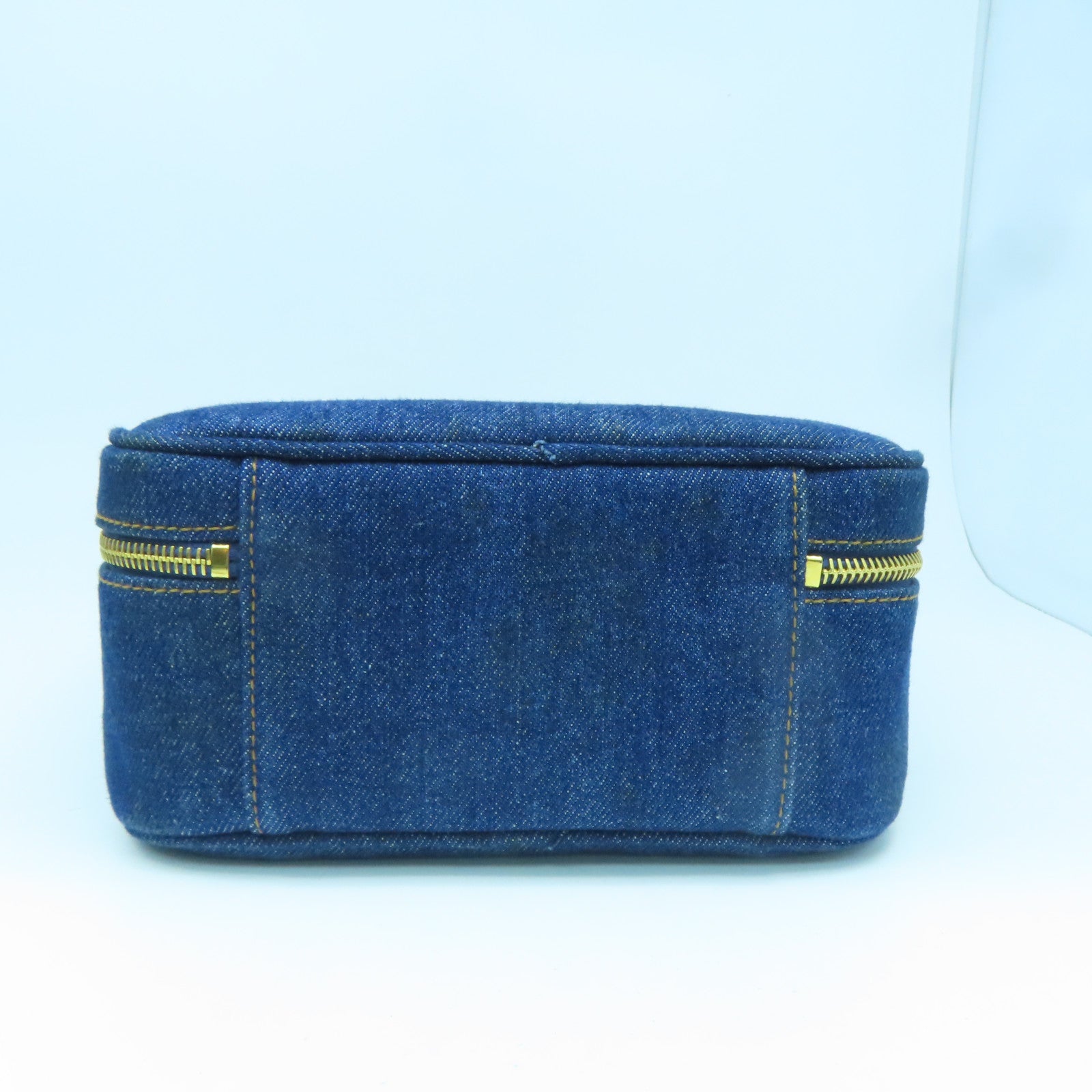 CHANEL 牛仔布Vintage Shoulder金扣手挽肩背两用袋蓝色