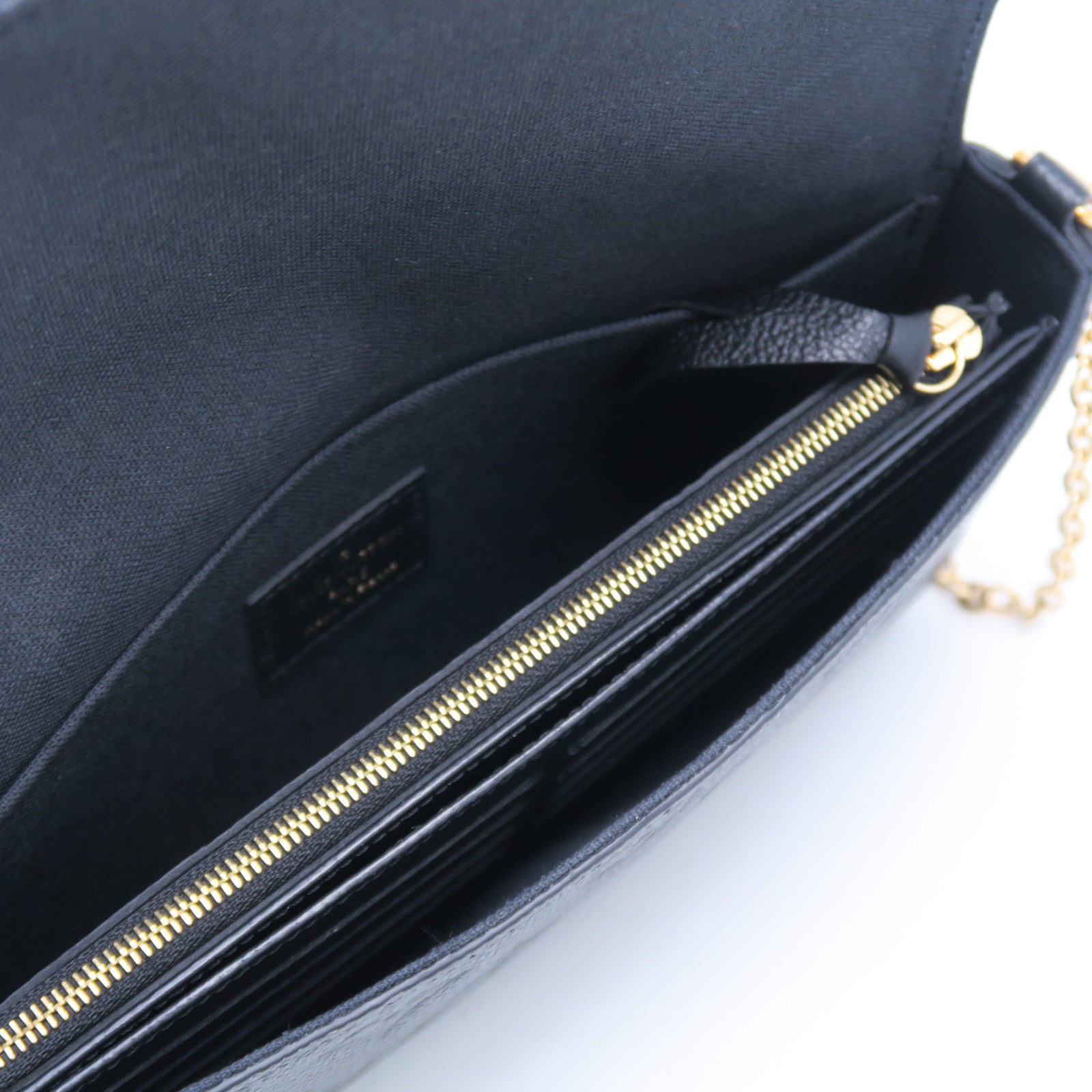 LOUIS VUITTON Monogram Empreinte Pochette Felicie金扣鏈帶肩背袋黑色