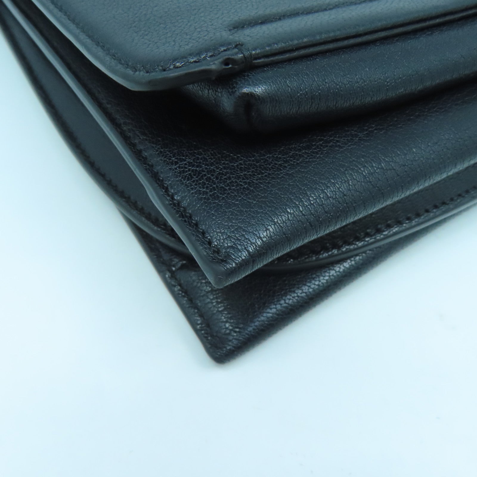 Salvatore Ferragamo 羊皮皮革Shoulder Bag肩背袋黑色