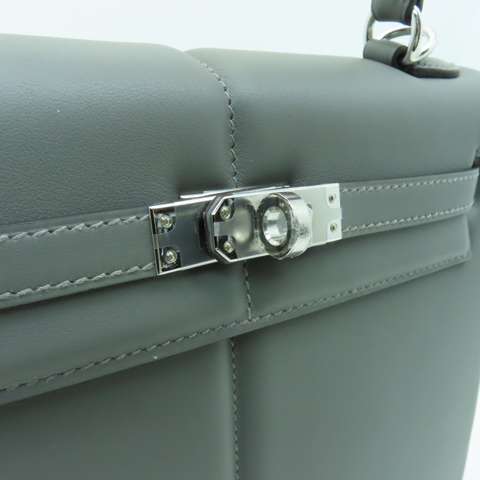 HERMES Swift皮革Kelly 25 Padded銀扣手挽肩背兩用袋Gris Meyer灰色
