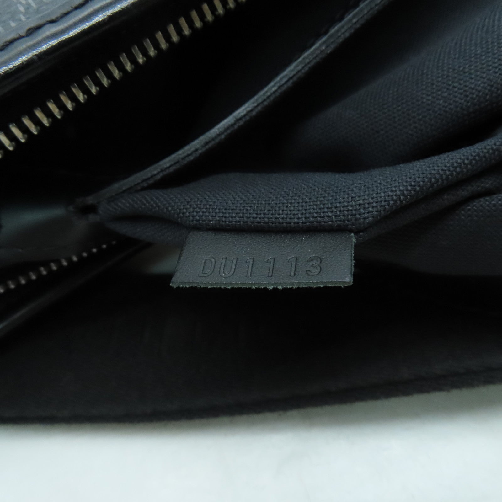 LOUIS VUITTON Damier Graphite Tadao MM銀扣手挽肩背兩用袋黑色/灰色
