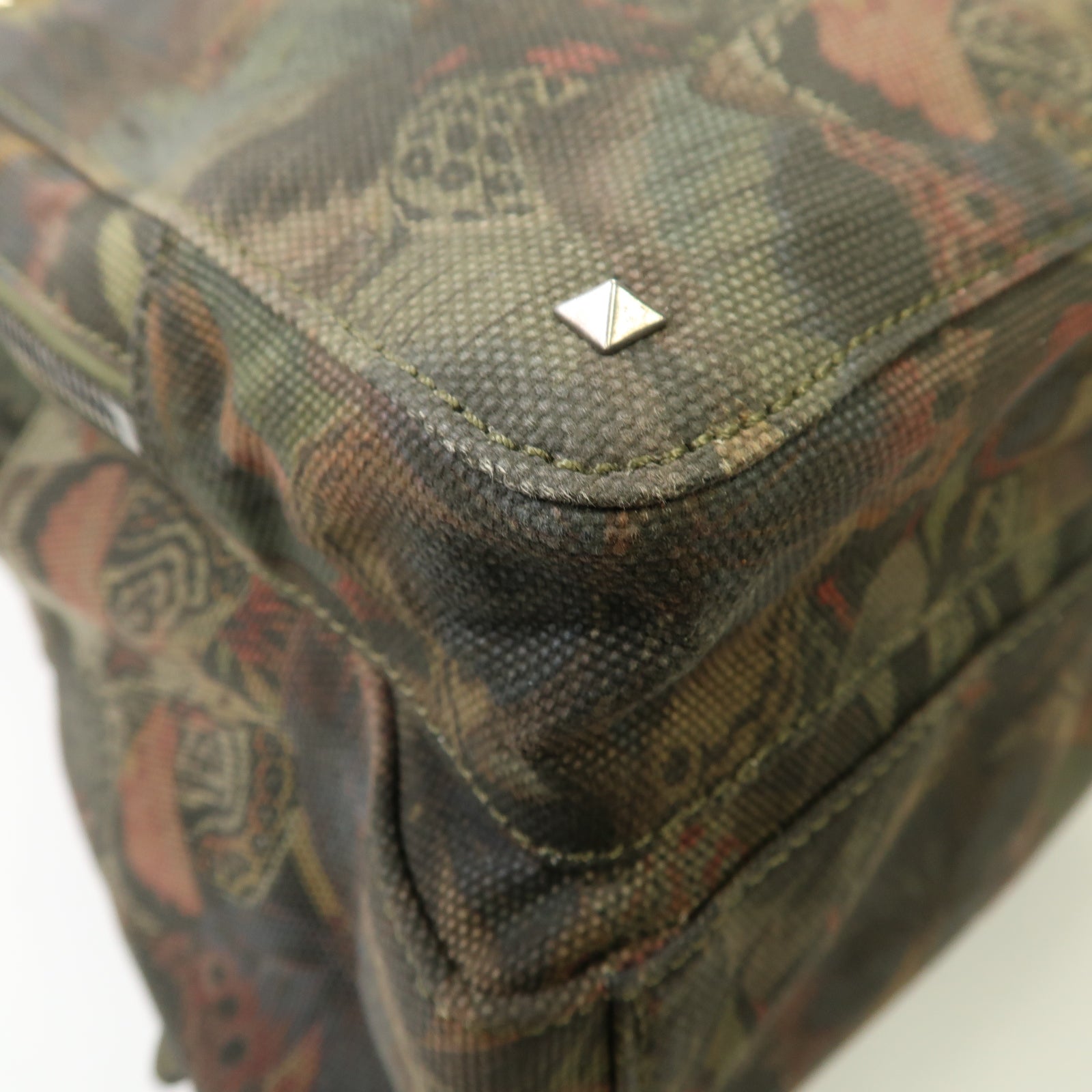 Valentino 帆布Backpack銀扣背包卡其色