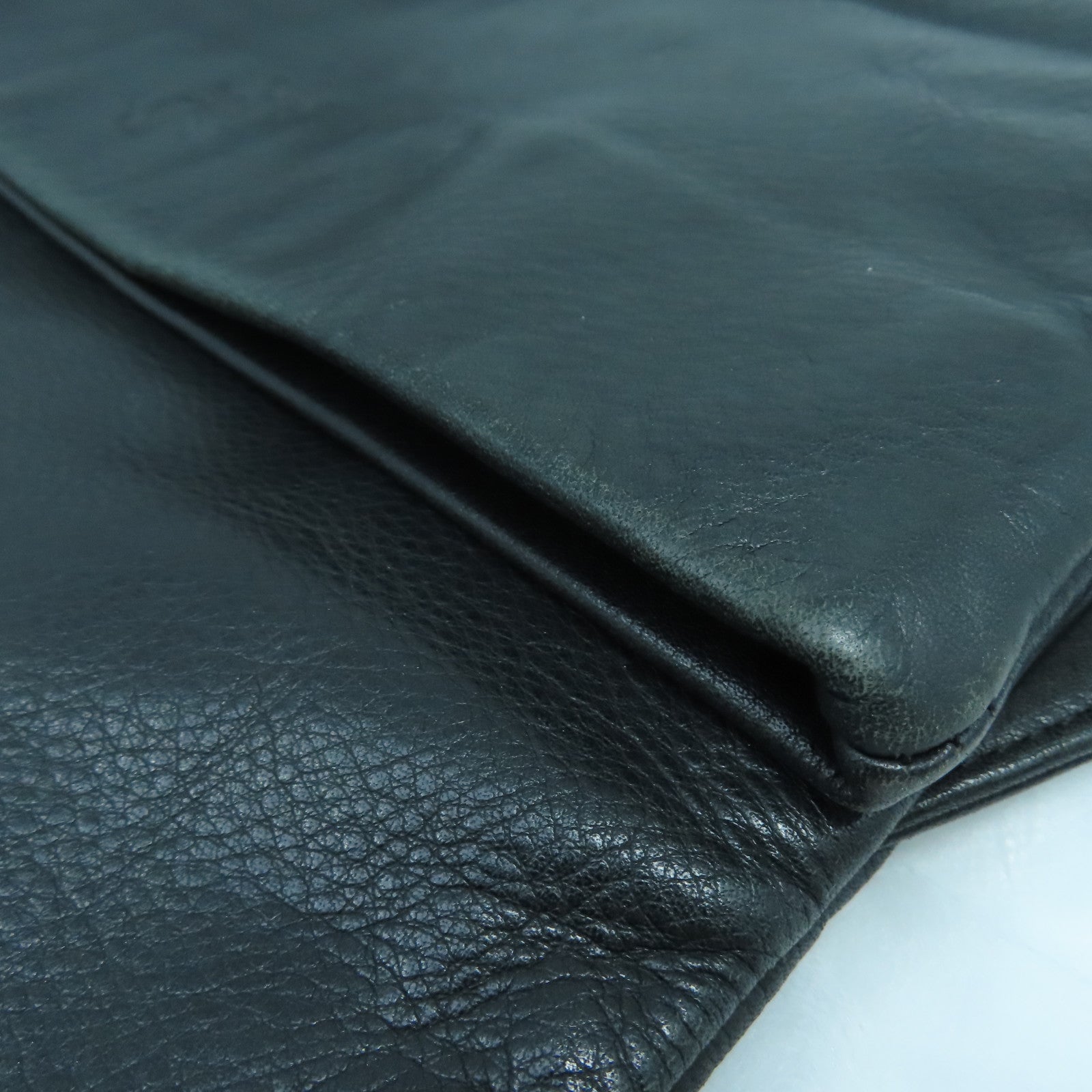 agnes b. 皮革Shoulder Bag銀扣肩背袋黑色